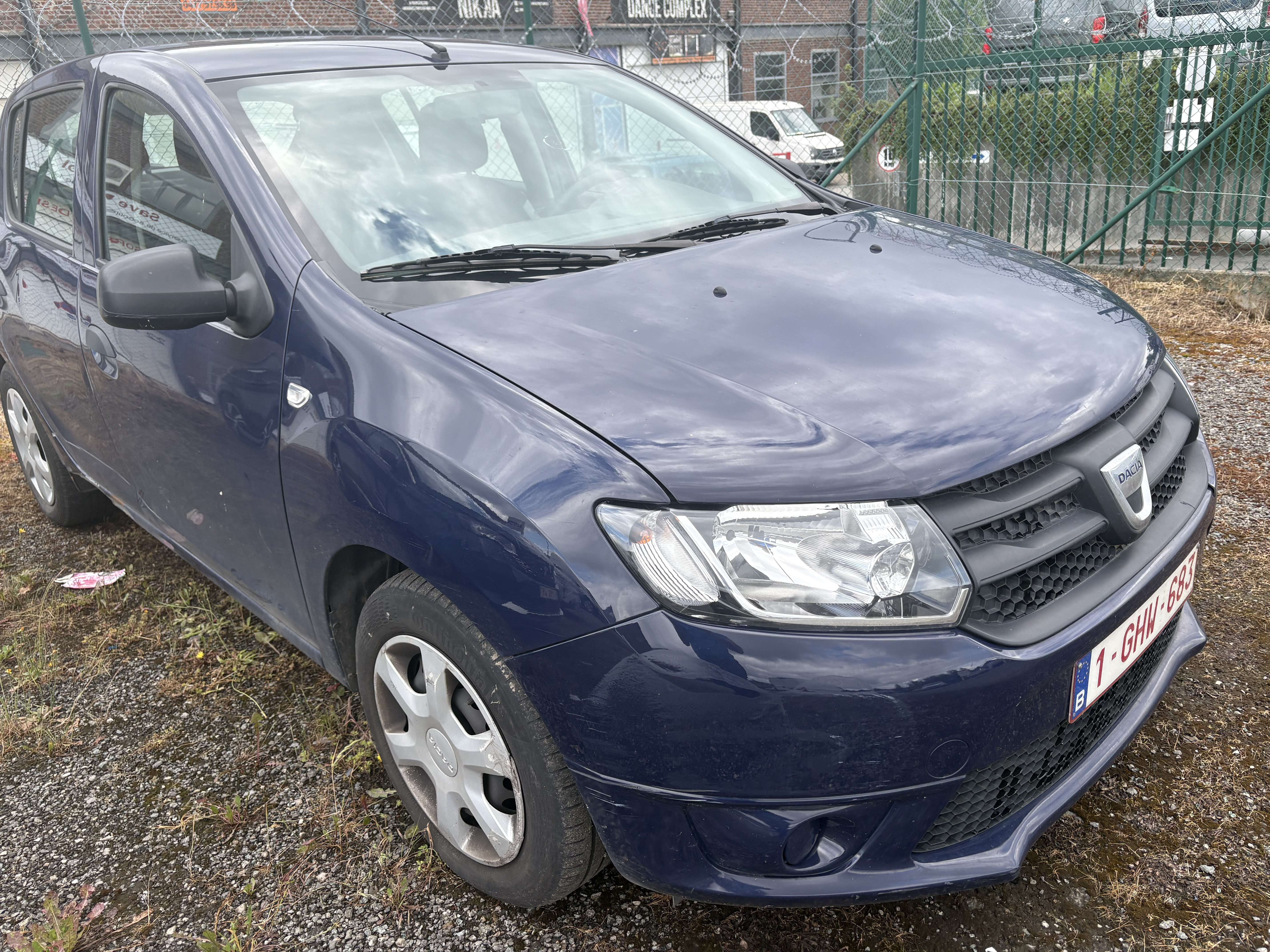 Dacia Sandero Sandero 1.2i très bon état mécanique