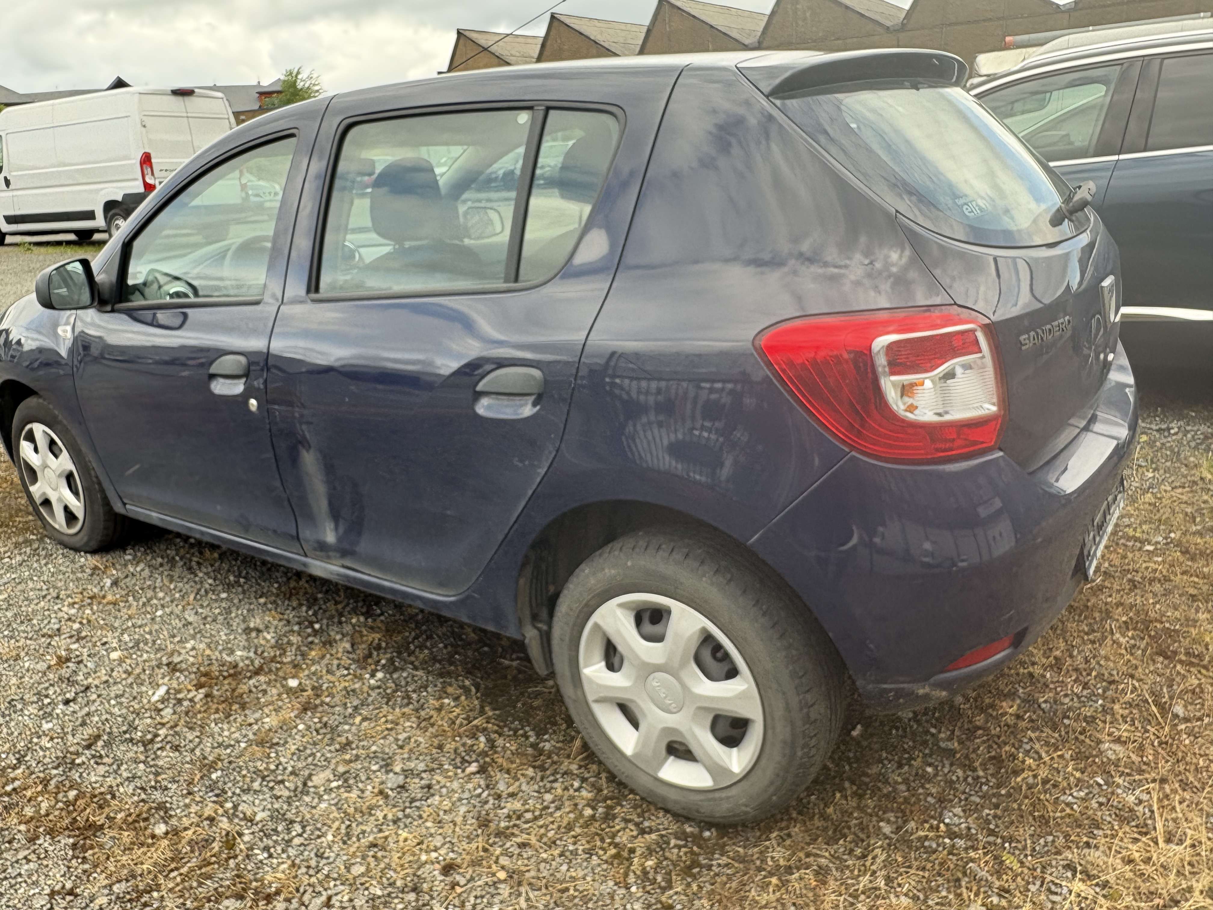 Dacia Sandero Sandero 1.2i très bon état mécanique