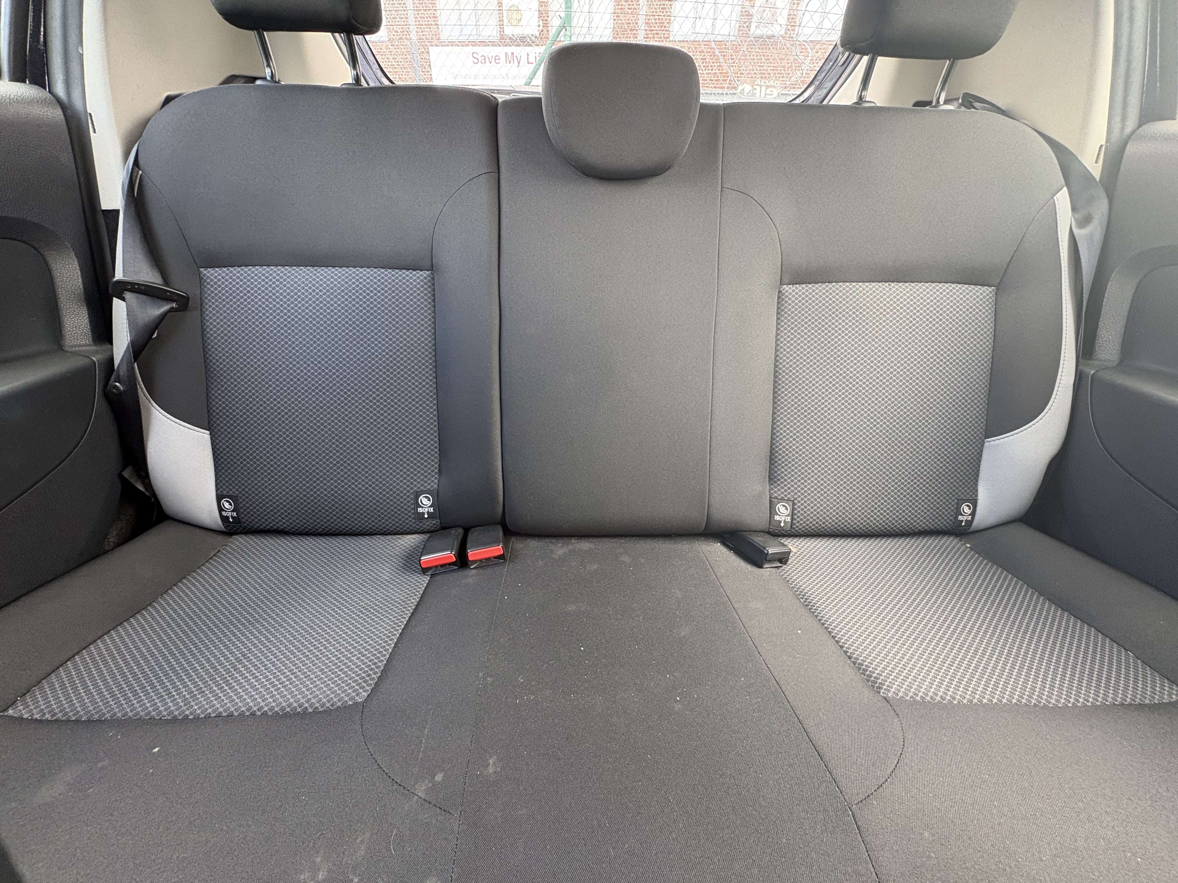 Dacia Sandero Sandero 1.2i très bon état mécanique
