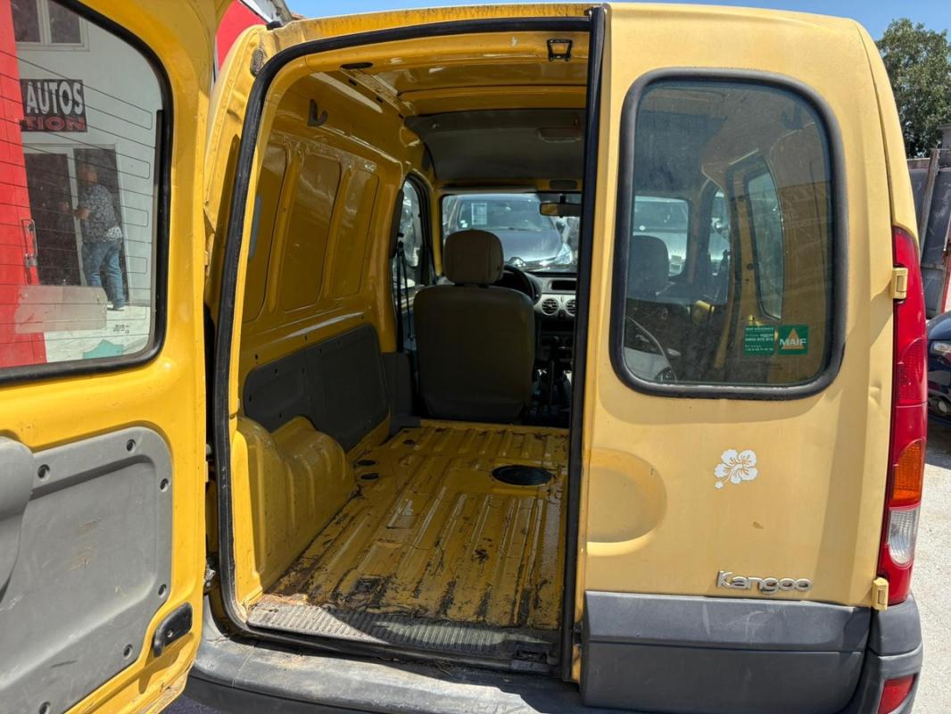 Renault Kangoo 1.5 DCI 61 CHEVAUX DIESEL | ENTIÈREMENT RÉVISÉE ET GARANTIE