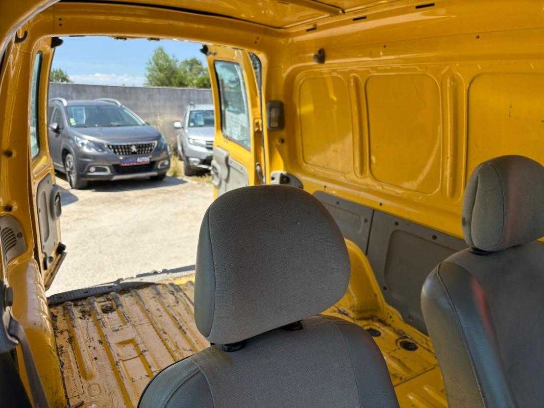 Renault Kangoo 1.5 DCI 61 CHEVAUX DIESEL | ENTIÈREMENT RÉVISÉE ET GARANTIE