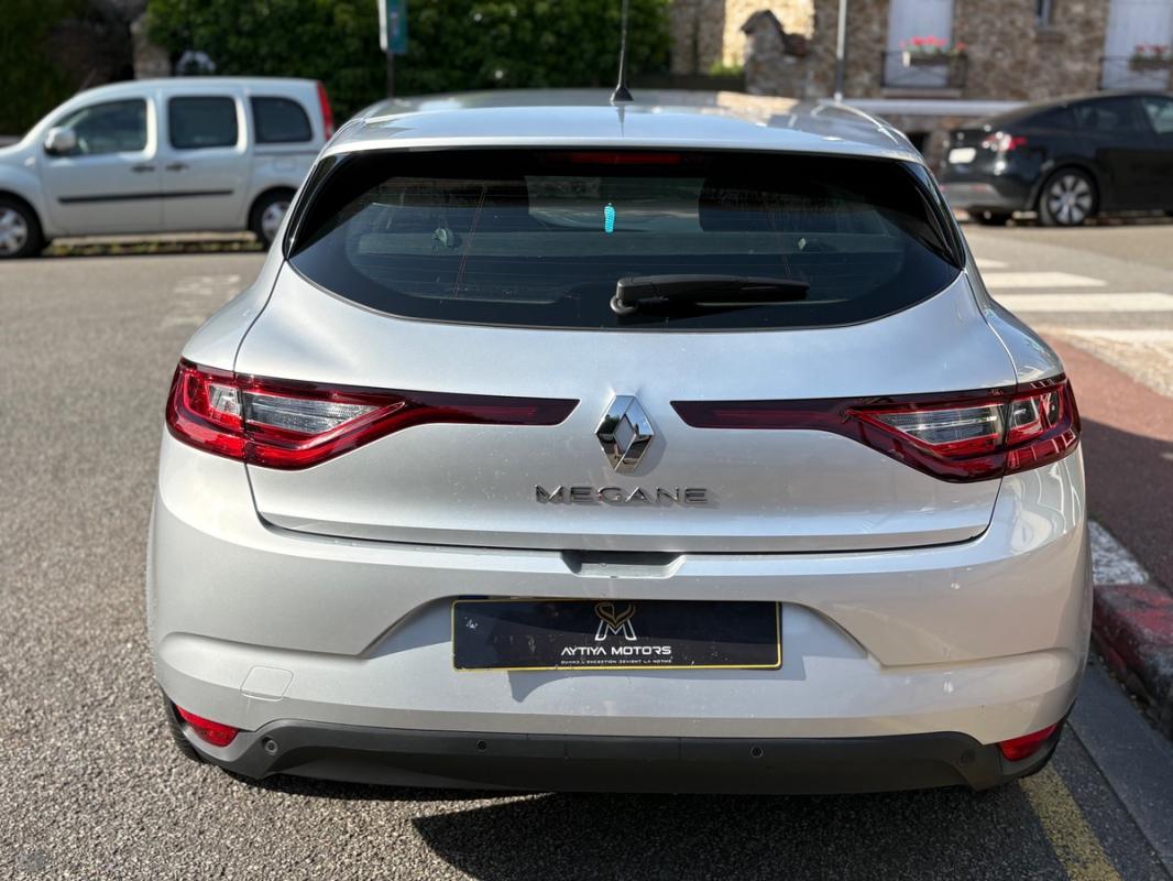 Renault Megane IV BUSINESS 1.5 Blue dCi 115 cv *CARNET D'ENTRETIEN COMPLET*