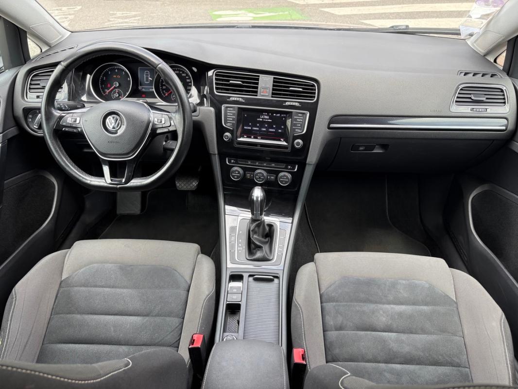 Volkswagen Golf VII 1.4 TSI 16V Blue Motion DSG7 140 cv Boîte auto - CARNET D'ENTRETIEN COMPLET