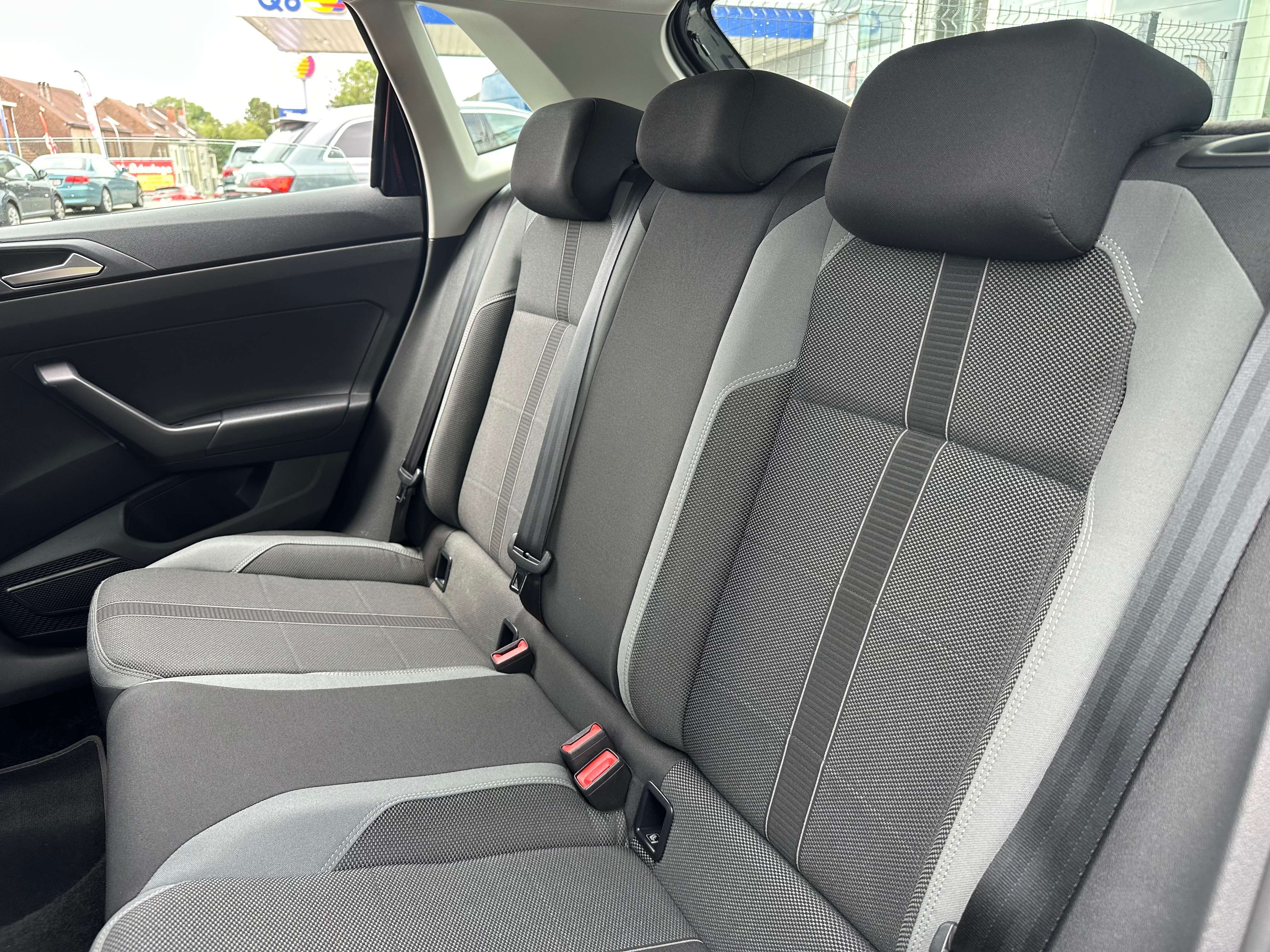 Volkswagen Polo 1.0 TSI*1ER PROP*SIEGE CHAUFFANT*CARPLAY*GARANTIE