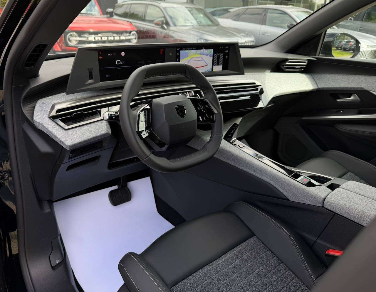 Peugeot 3008 MHEV ALLURE DISTRIBUTIEKETTING CAMERA KEYLESS CARPLAY
