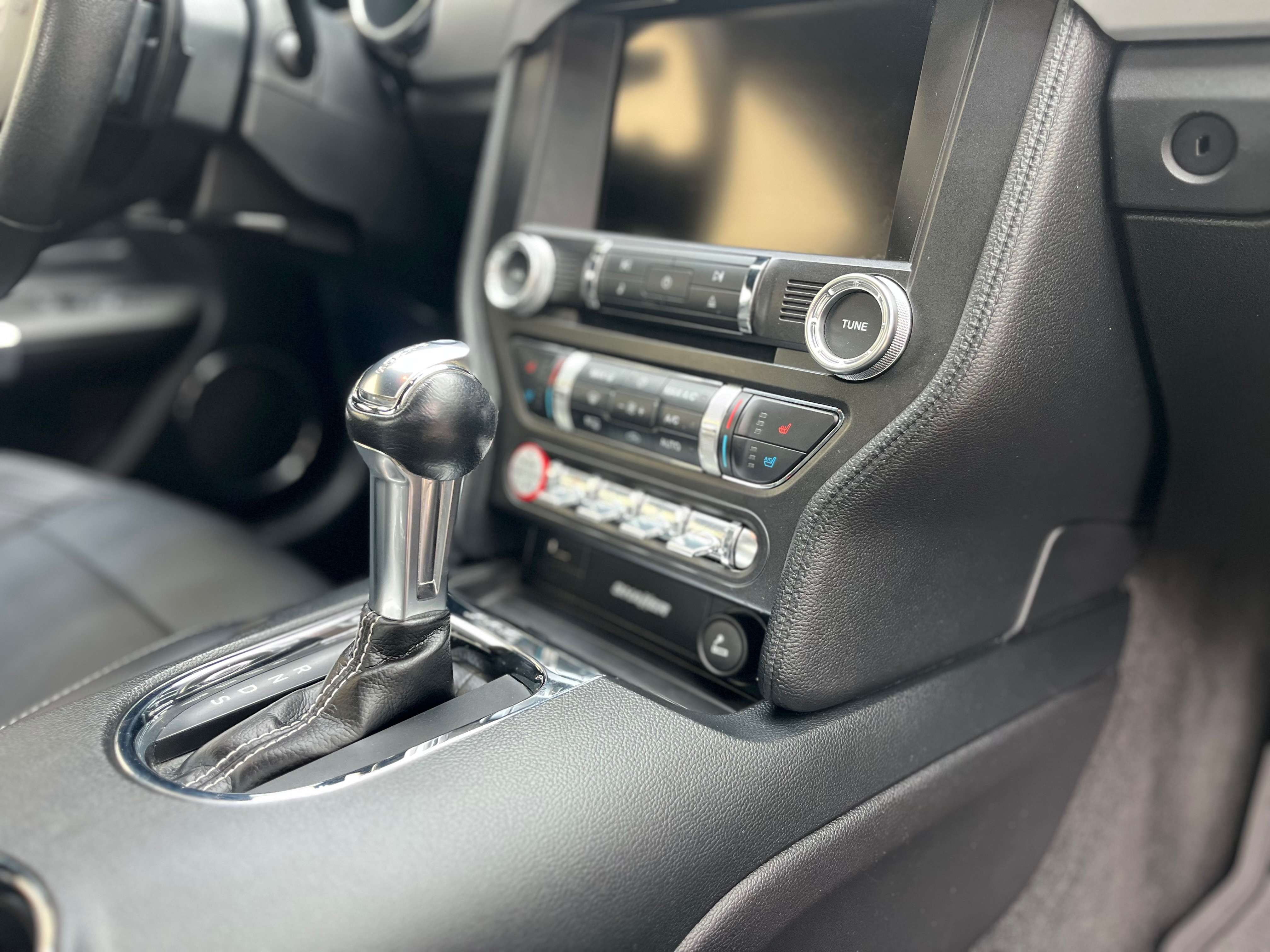 Ford Mustang 2.3 EcoBoost Automaat  ### 57000 km ###