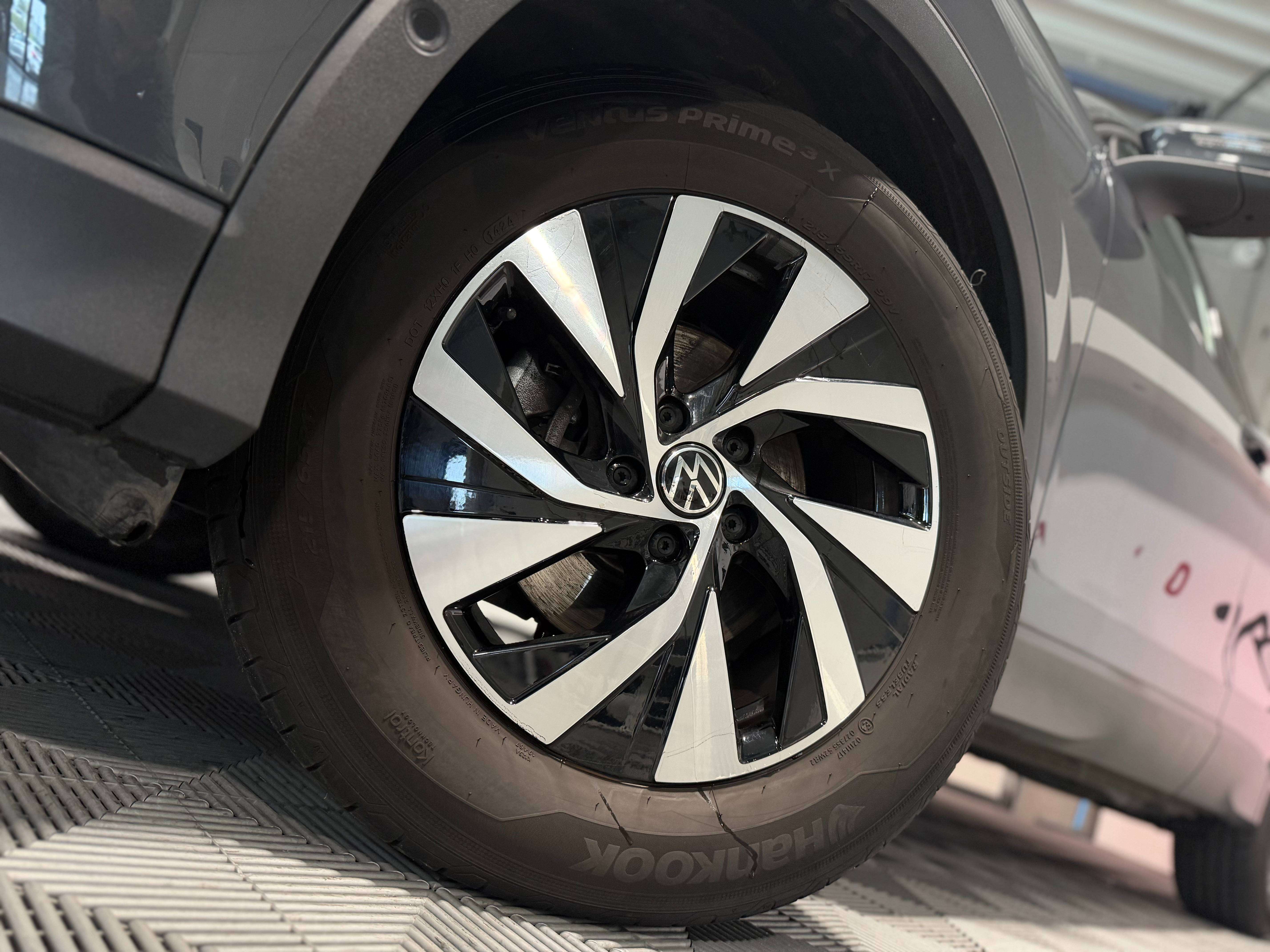 Volkswagen Tiguan 1.5eTSI mHEV Life DSG, 360° Camera, GPS, Car-Play