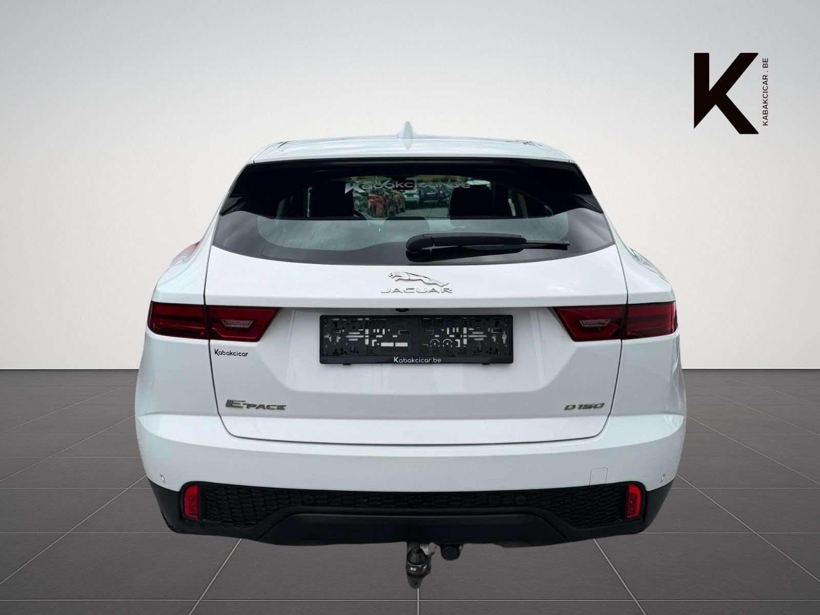 Jaguar E-Pace E-Pace 2.0 D / Navi / Caméra / LED / ATT Remorque