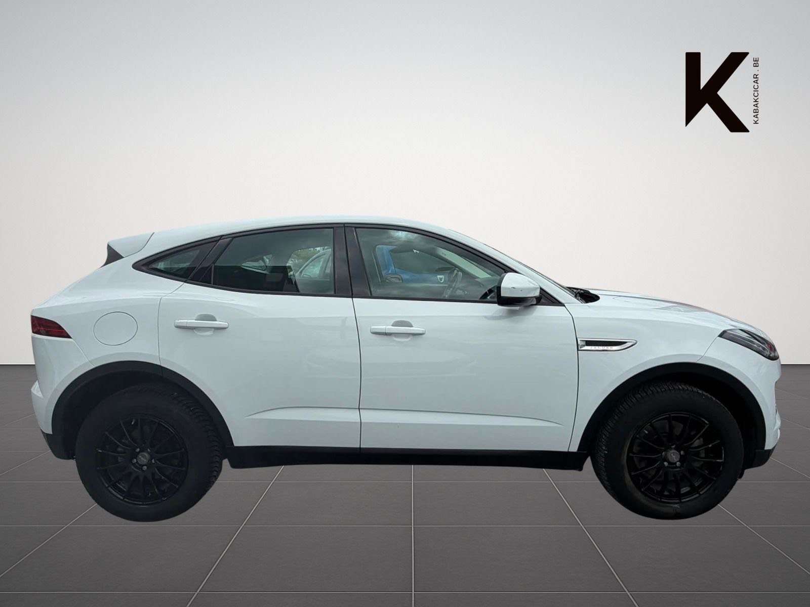 Jaguar E-Pace E-Pace 2.0 D / Navi / Caméra / LED / ATT Remorque