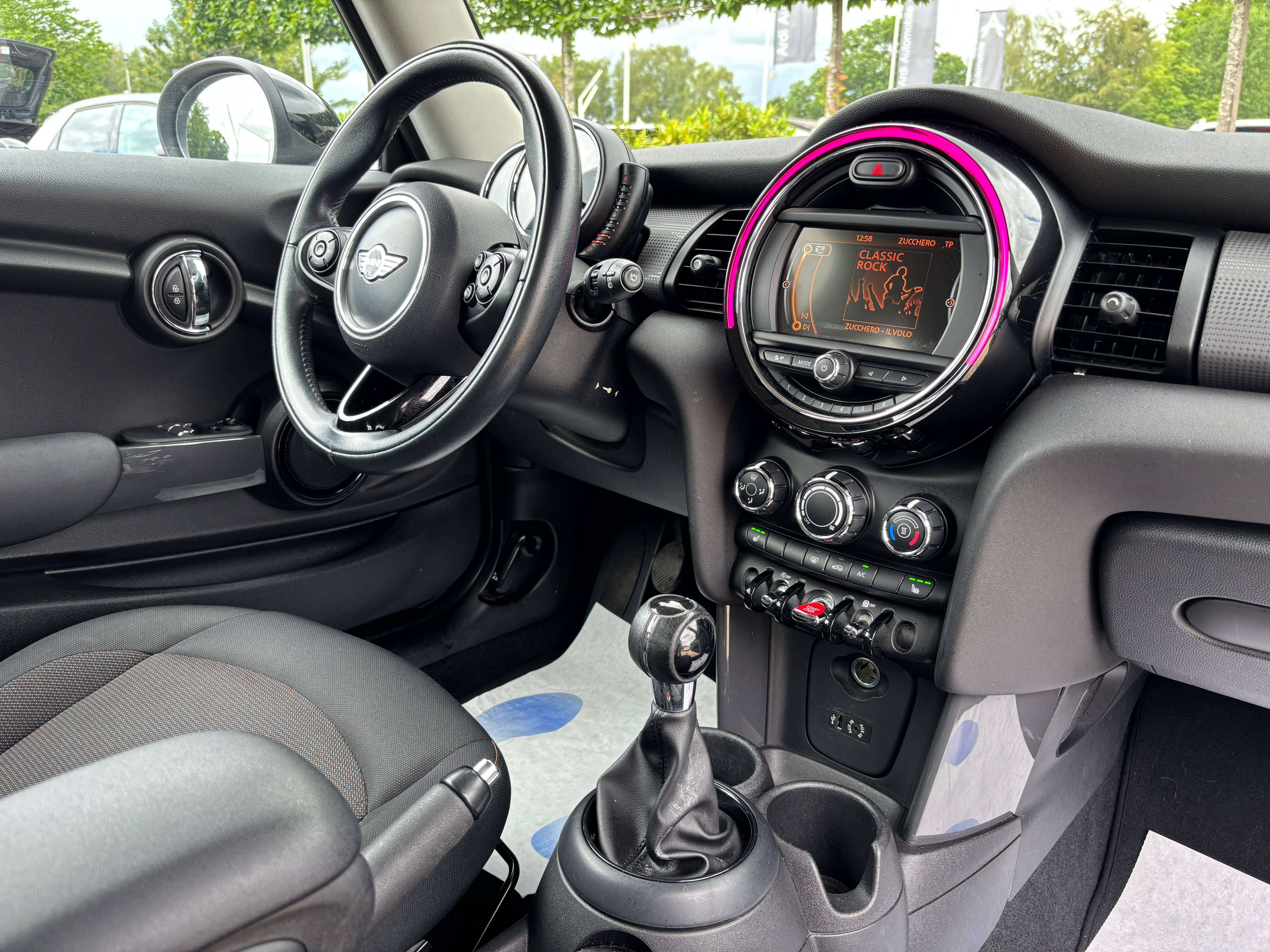 MINI Cooper D 1.5 D *SIEGE CHAUFF*CRUISE CONTROL*GARANTIE*
