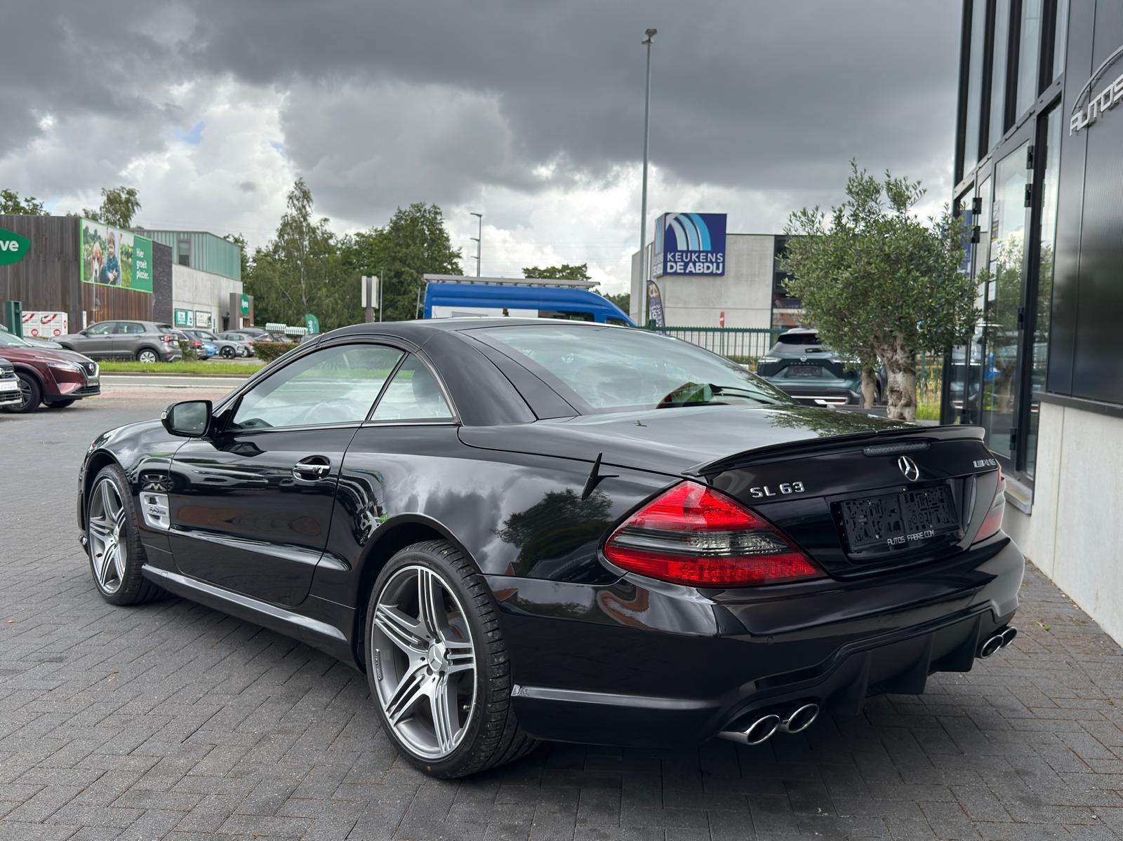 Mercedes-Benz SL 63 AMG Performance 64000km