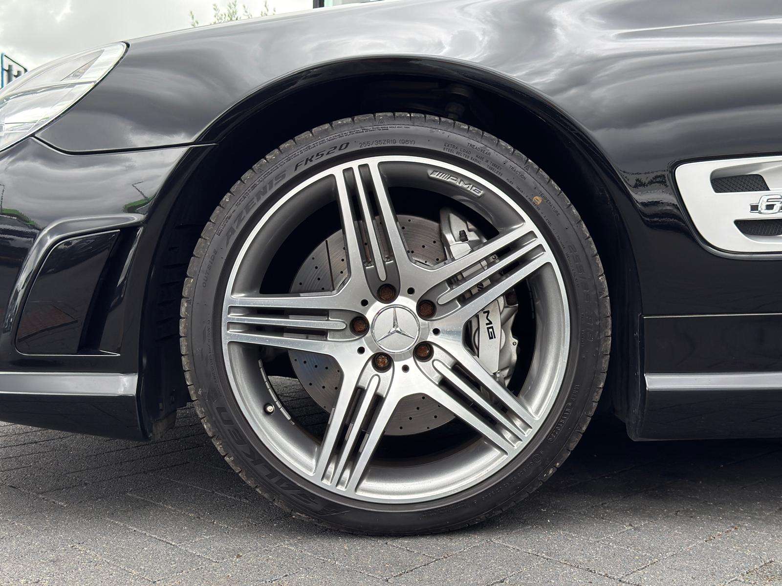 Mercedes-Benz SL 63 AMG Performance 64000km