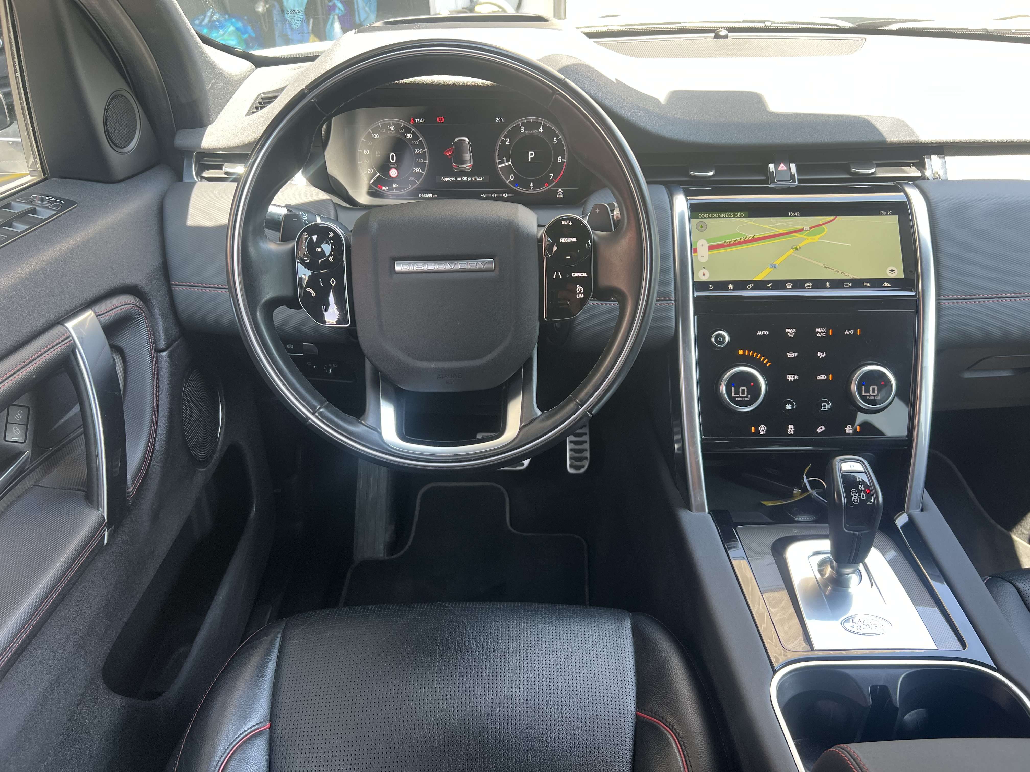 Land Rover Discovery Sport 2.0 Turbo MHEV 4WD P200 / CAR-PASS + CAMÉRA