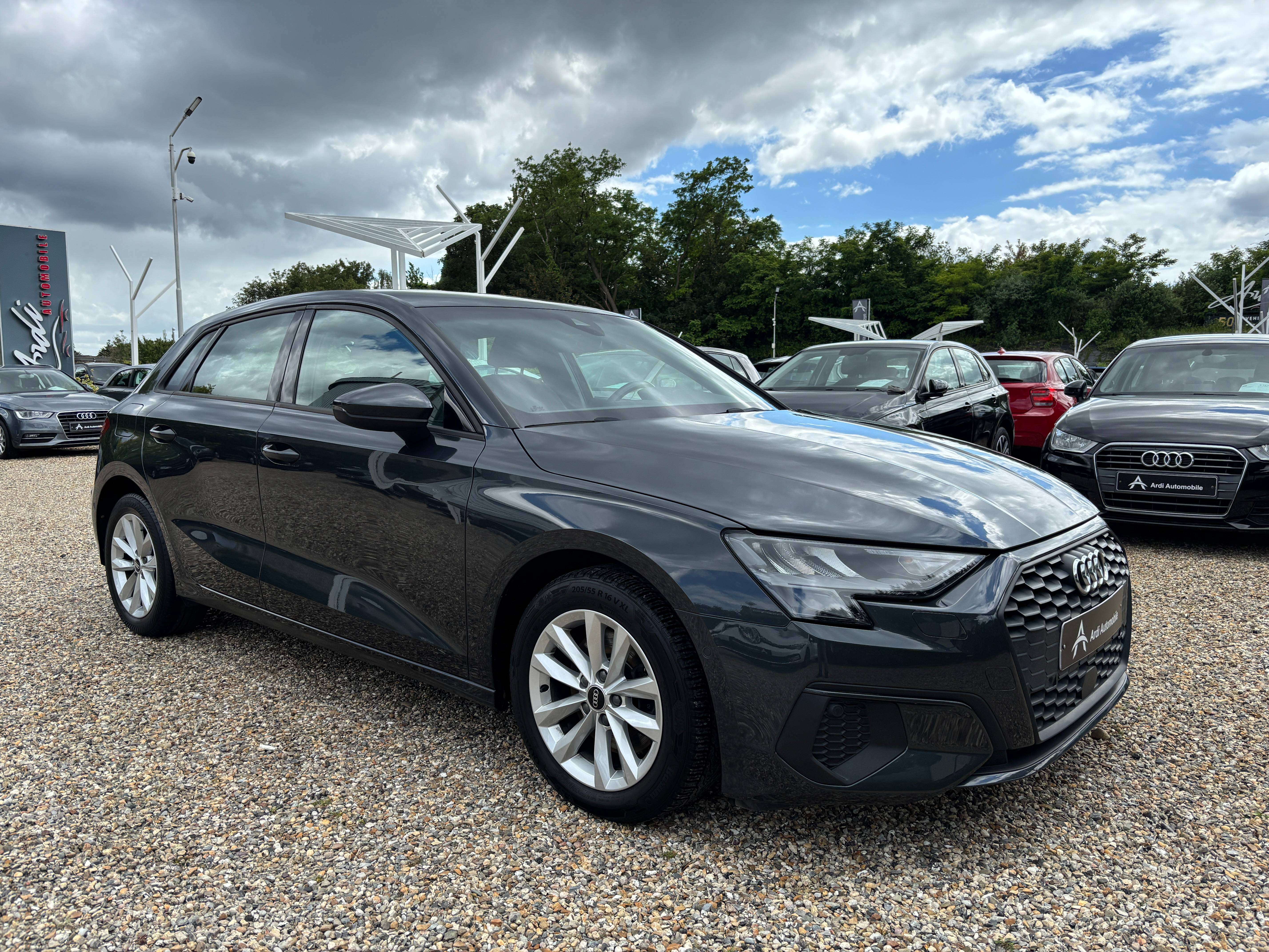 Audi A3 Sportback 1.5 TFSI *CARPLAY*CAMERA*1ER PROPRIO*GARANTIE*