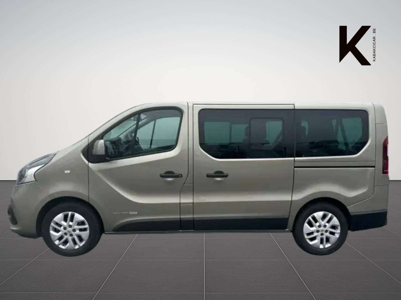 Renault Trafic Passenger 1.6 dCi Energy Twin Turbo Luxe /8 PLACES