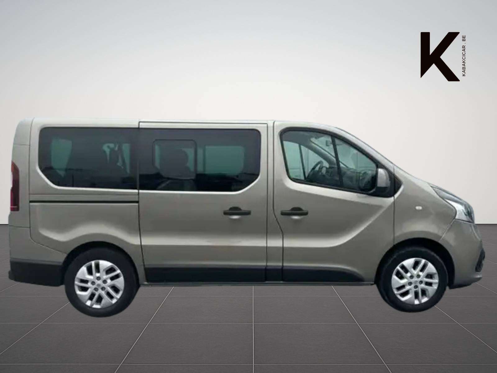 Renault Trafic Passenger 1.6 dCi Energy Twin Turbo Luxe /8 PLACES