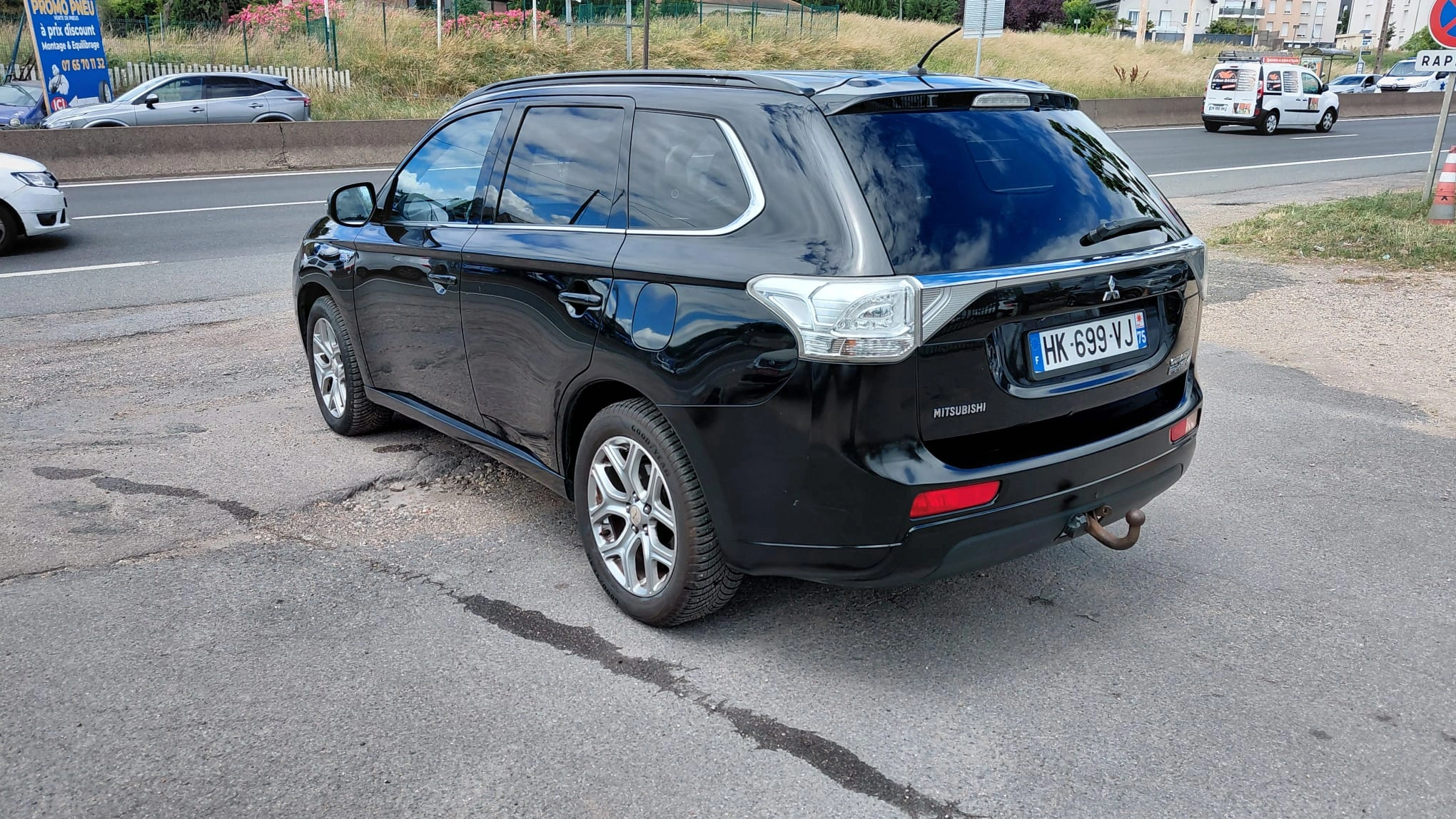 Mitsubishi Outlander HYBRIDE AUTOMATIQUE