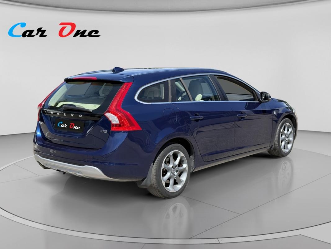 Volvo V60 D4 163 ch StopetStart Ocean Race Edition Geartronic
