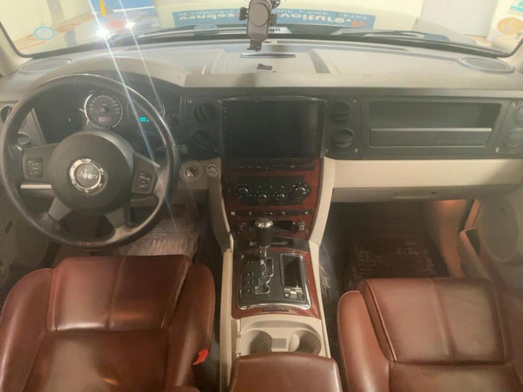Jeep Commander 3.0 CRD V6 218cv Limited 7 Places