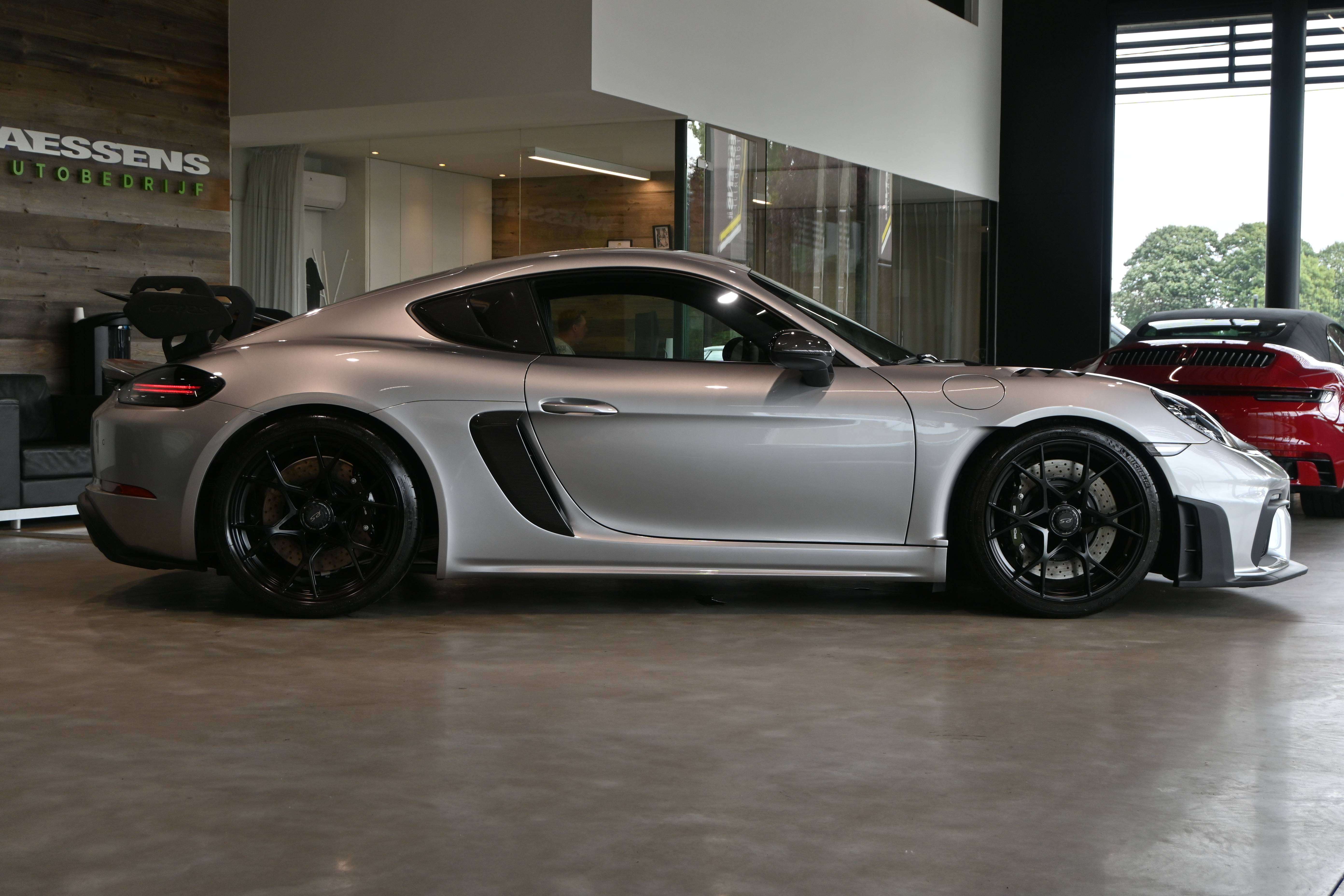 Porsche 718 Cayman GT4 RS 4.0i PDK Weissach **WEISSACH/CLUBSPORT/BOSE/CARBON/CHRONO/CAM/CC**