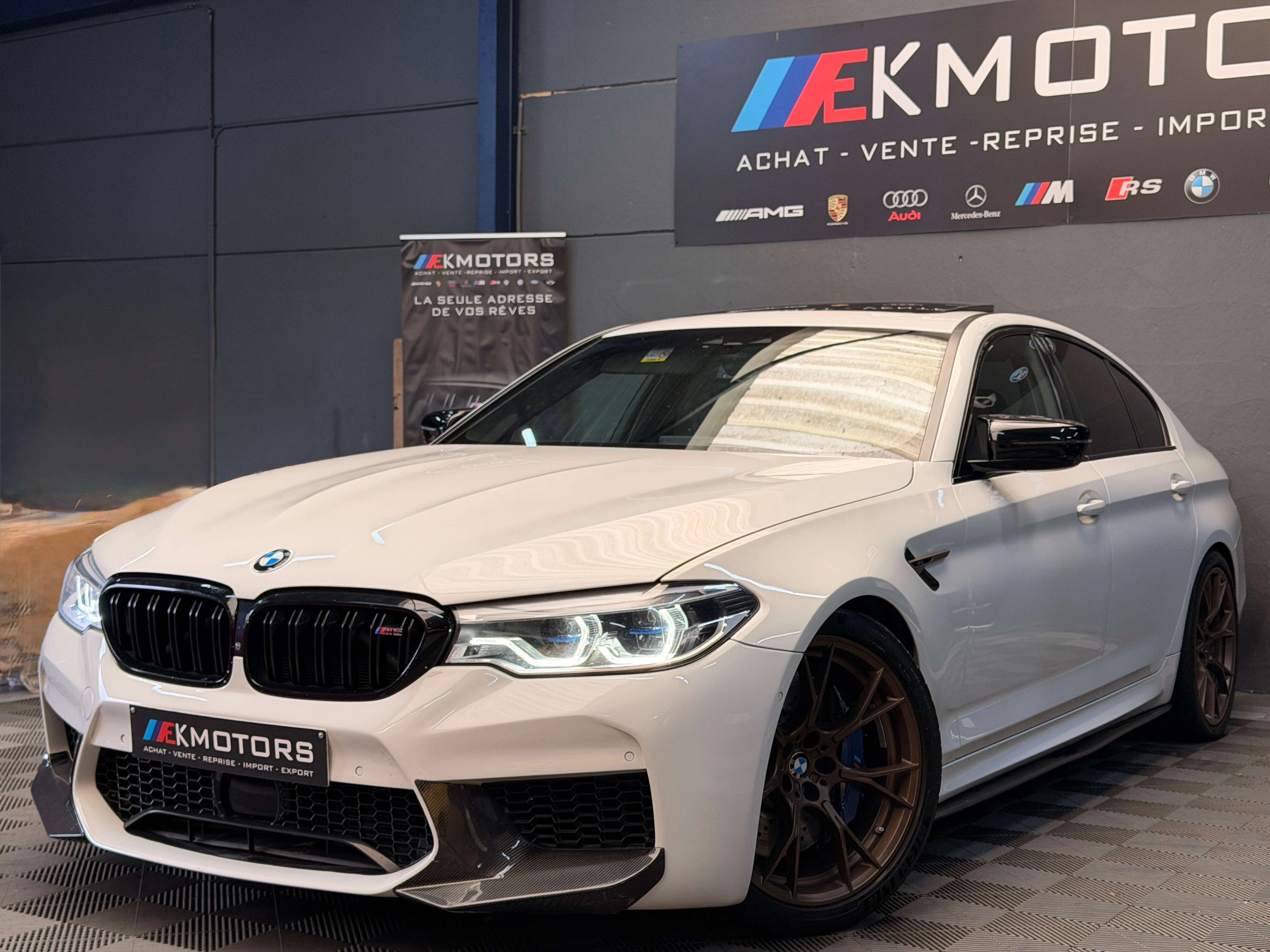 BMW M5 °COMPETITION°B&W°TOIT°FULL OPTIONS