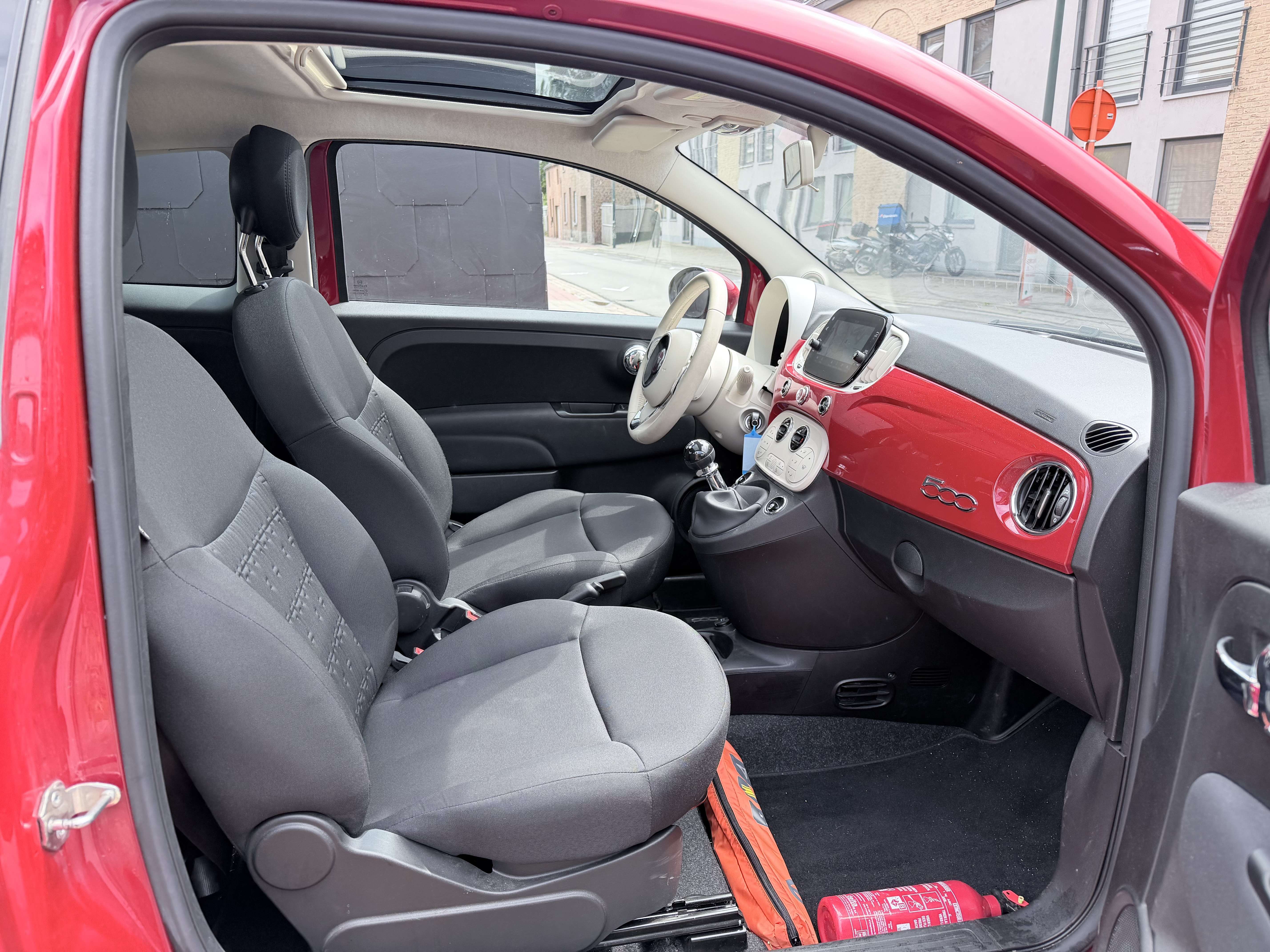 Fiat 500 1.0 I HYBRID | CARPLAY | AIRCO | NAVI | CRUISE