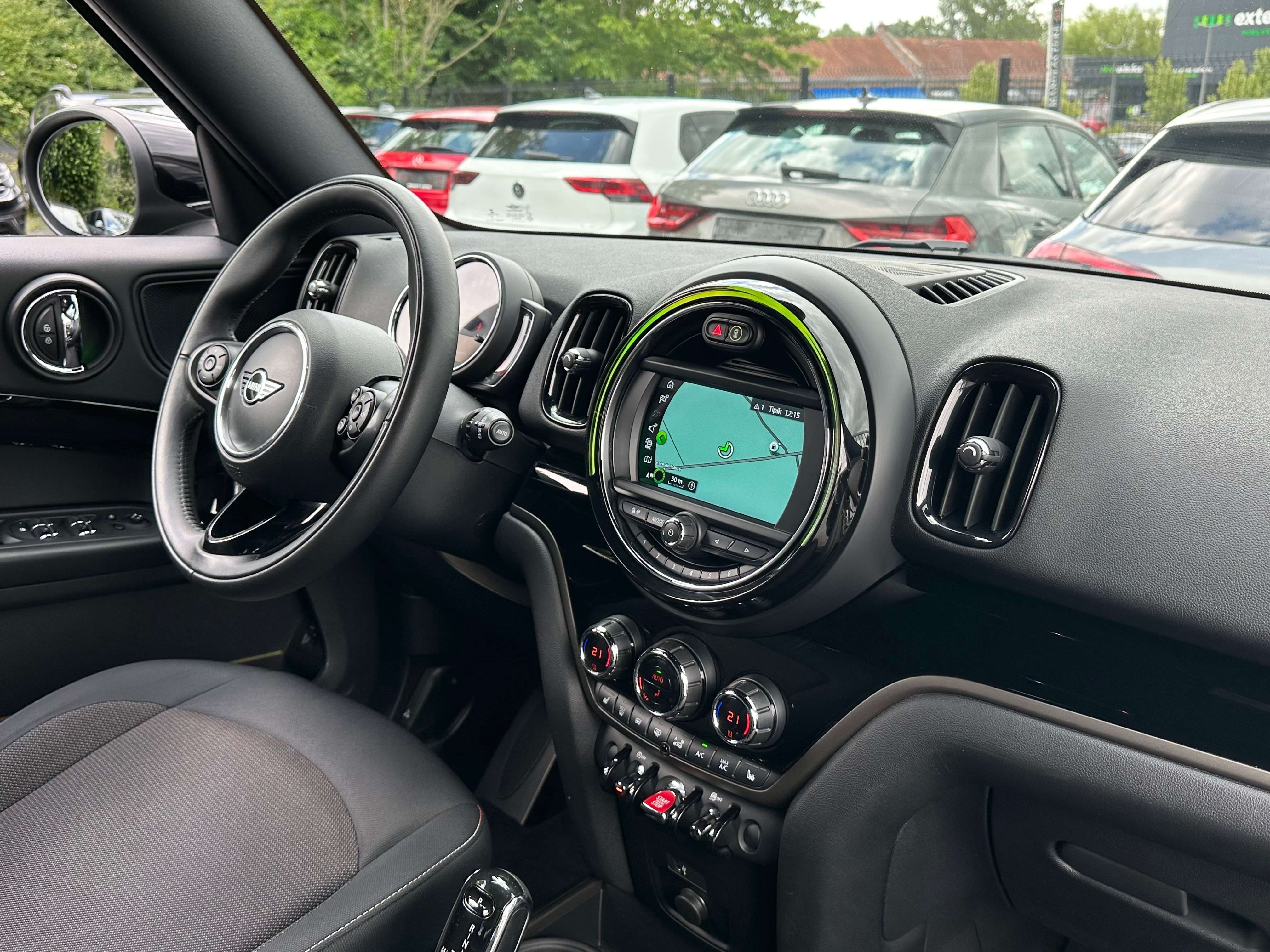 MINI Cooper Countryman 1.5*FULL BLACK*LED*NAVI*SIEGE CHAUFFANT*CARNET MINI*GARANTIE