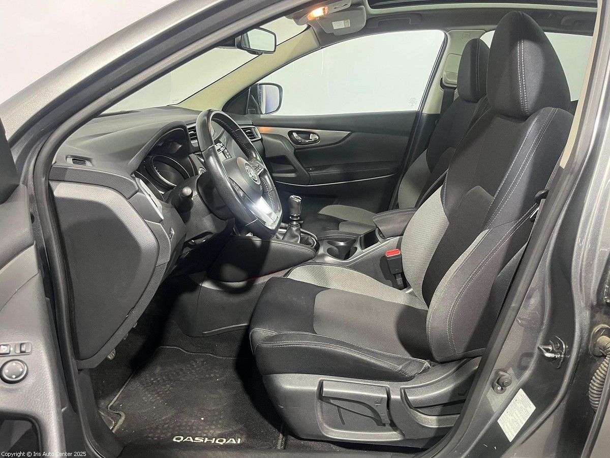 Nissan Qashqai 1.2 DIG-T | TOIT PANO | KEY-LESS | NAVI | CRUISE