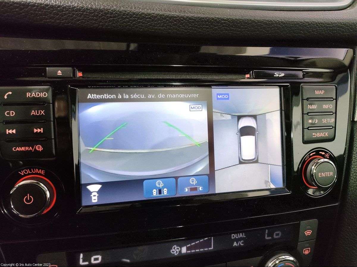 Nissan Qashqai 1.5 | NAVI | TOIT PANO | CAM 360|