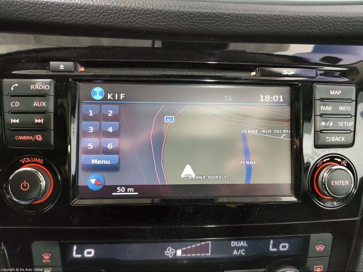 Nissan Qashqai 1.5 | NAVI | TOIT PANO | CAM 360|