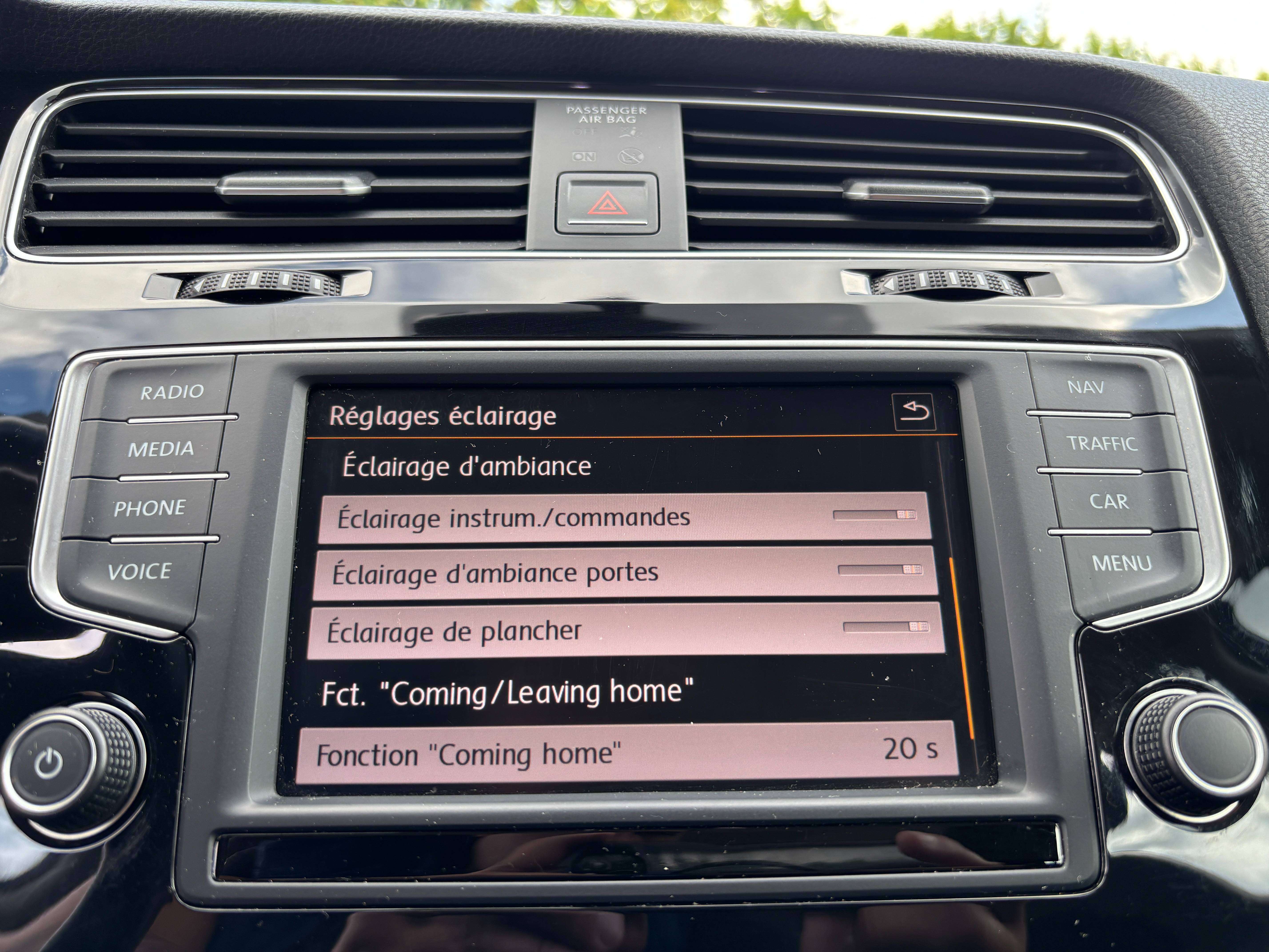 Volkswagen Golf Variant 1.6 TDi DSG *SIEGE CHAUFF*FRONT ASSIST*CRUISE CONTROL*GARANTIE*
