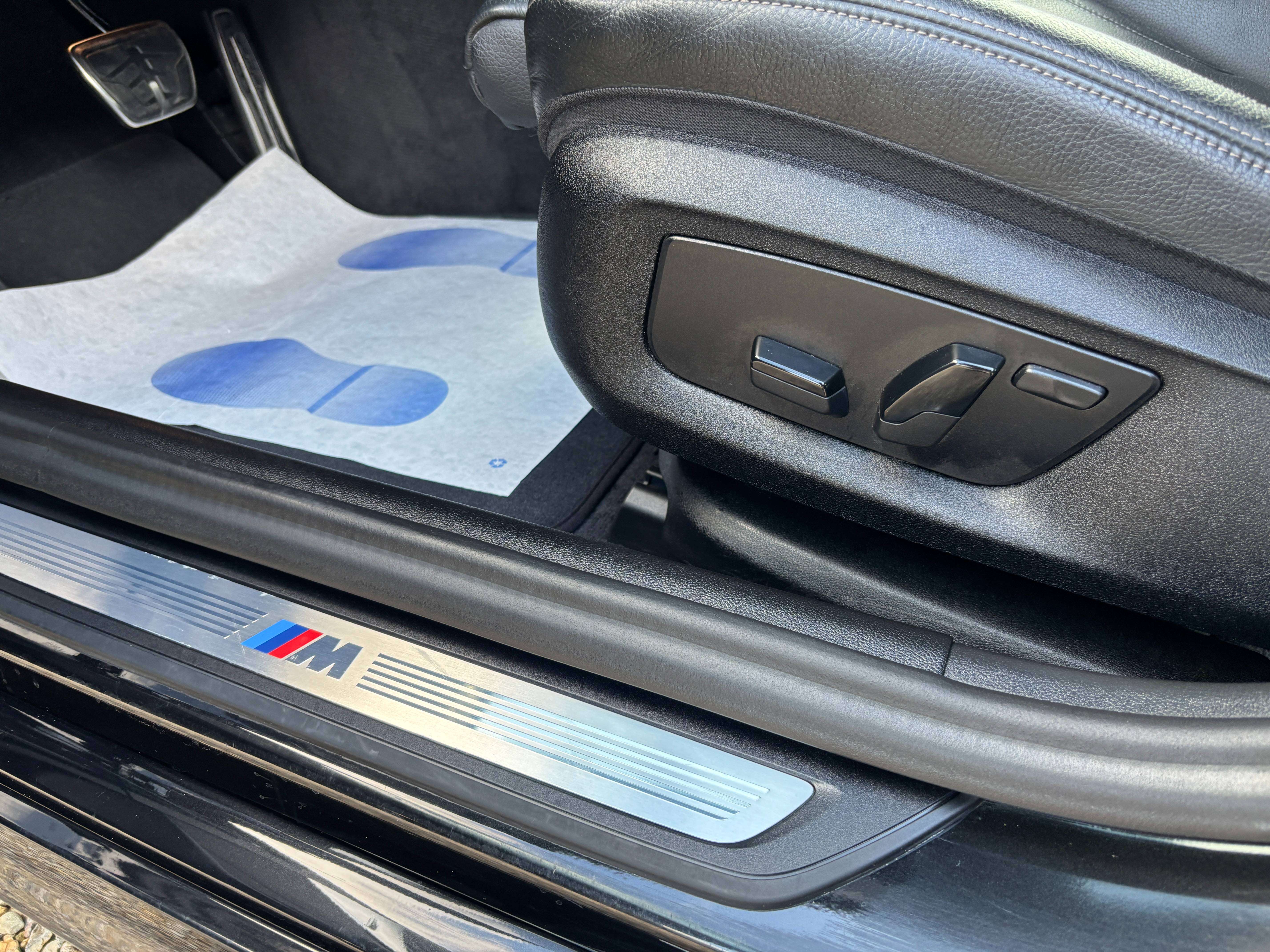 BMW 518 dA *PACK M*CARPLAY*SIEGE CHAUFF*LED AMBIANCE*CAMERA*GARANTIE*
