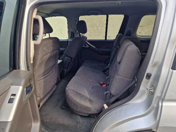 Nissan Pathfinder 2.5 DCI 171 LE 7PL