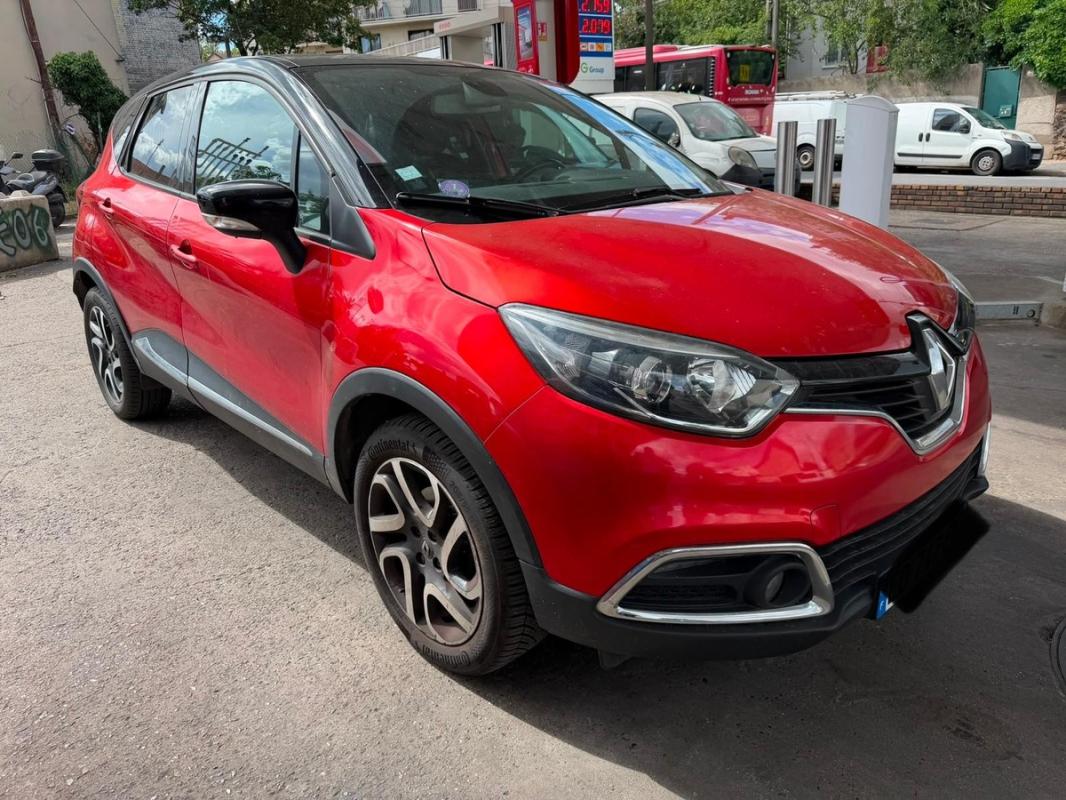 Renault Captur BOITE AUTO GPS SEMI CUIR RADAR DE RECUL BLUETOOTH REGULATEUR PAIEMENT 4 OU 10 FOIS