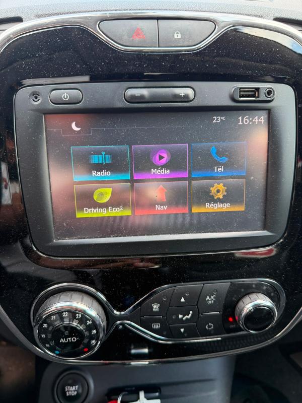 Renault Captur BOITE AUTO GPS SEMI CUIR RADAR DE RECUL BLUETOOTH REGULATEUR PAIEMENT 4 OU 10 FOIS