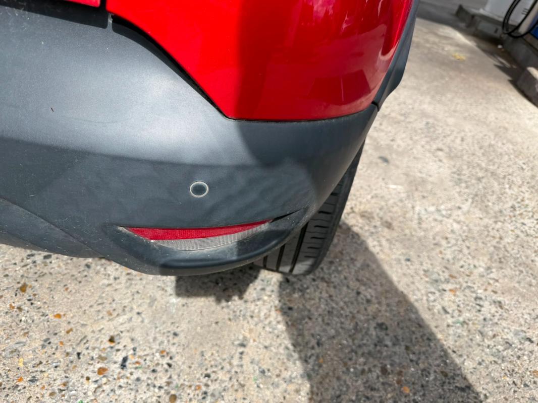 Renault Captur BOITE AUTO GPS SEMI CUIR RADAR DE RECUL BLUETOOTH REGULATEUR PAIEMENT 4 OU 10 FOIS
