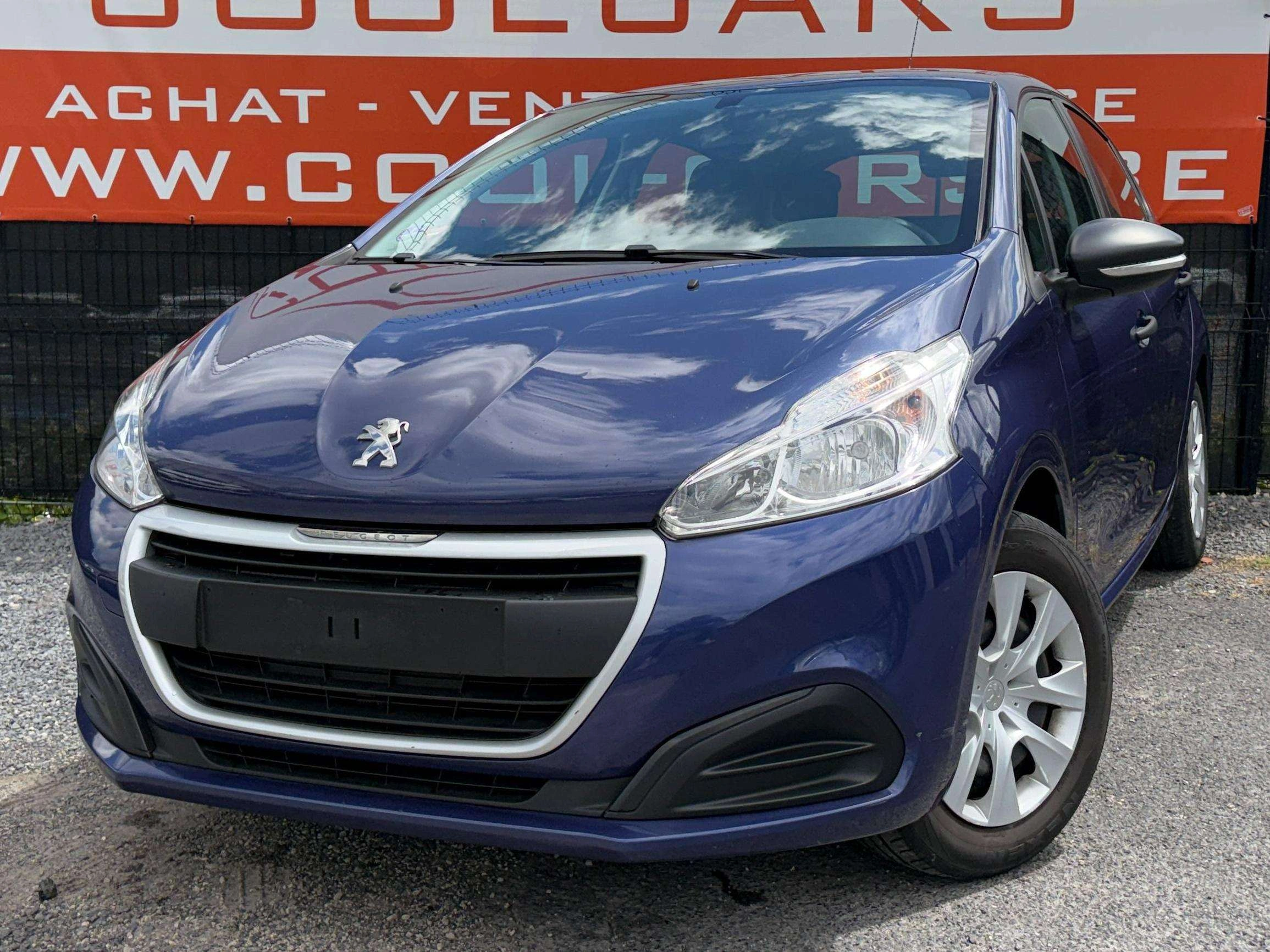 Peugeot 208 1.2i Access - EU6 -