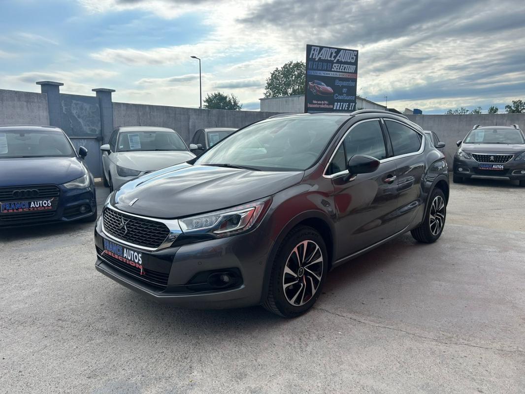 Citroen Ds4 1.6 BLUEHDI 120 CH BVA 2017 1RE MAIN – SUIVI CITROEN COMPLET RÉVISÉ & GARANTI 12 MOIS