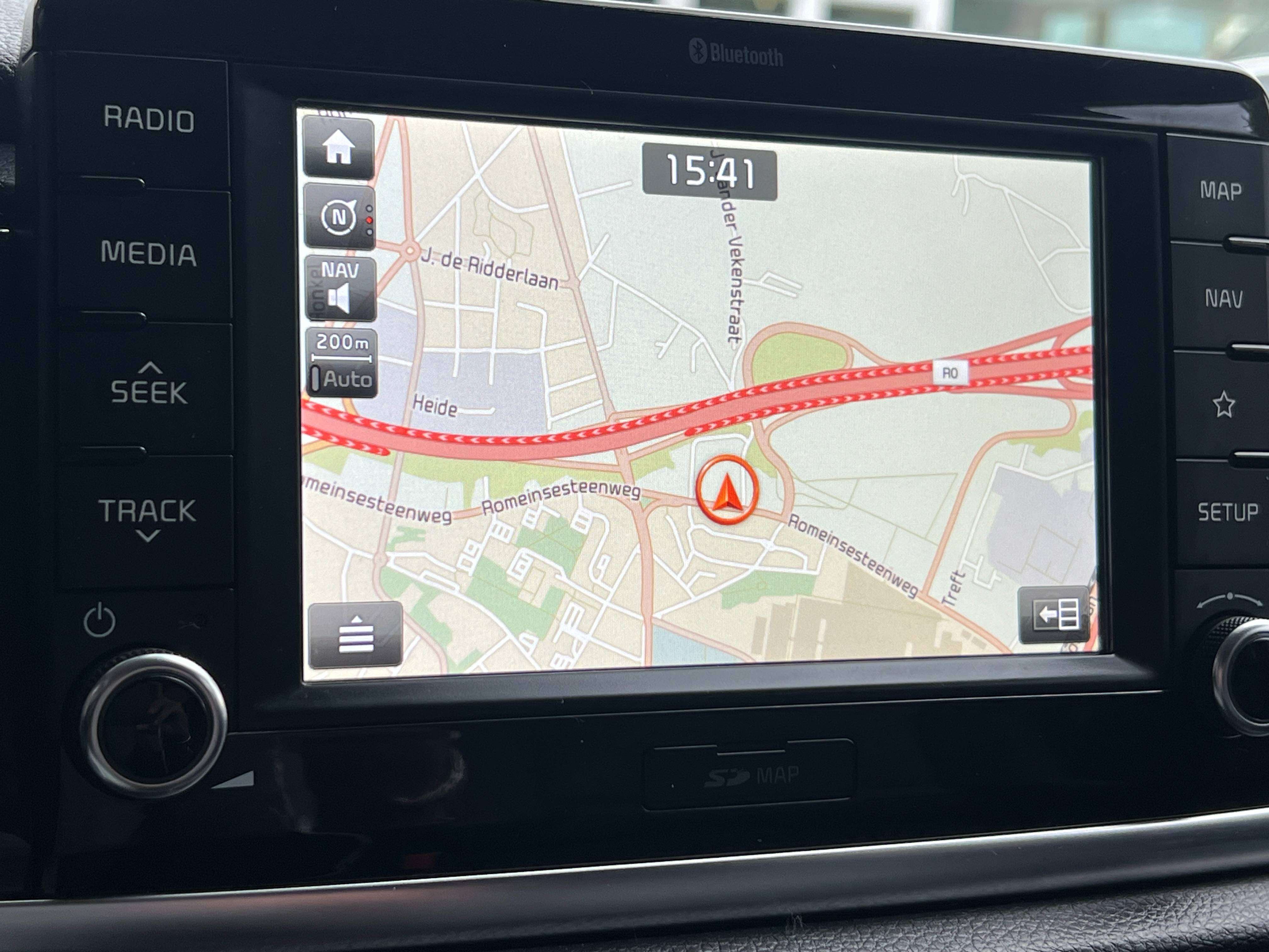Kia Rio 1.4i Fusion Automatique ( cuir clim carPlay navig ect)