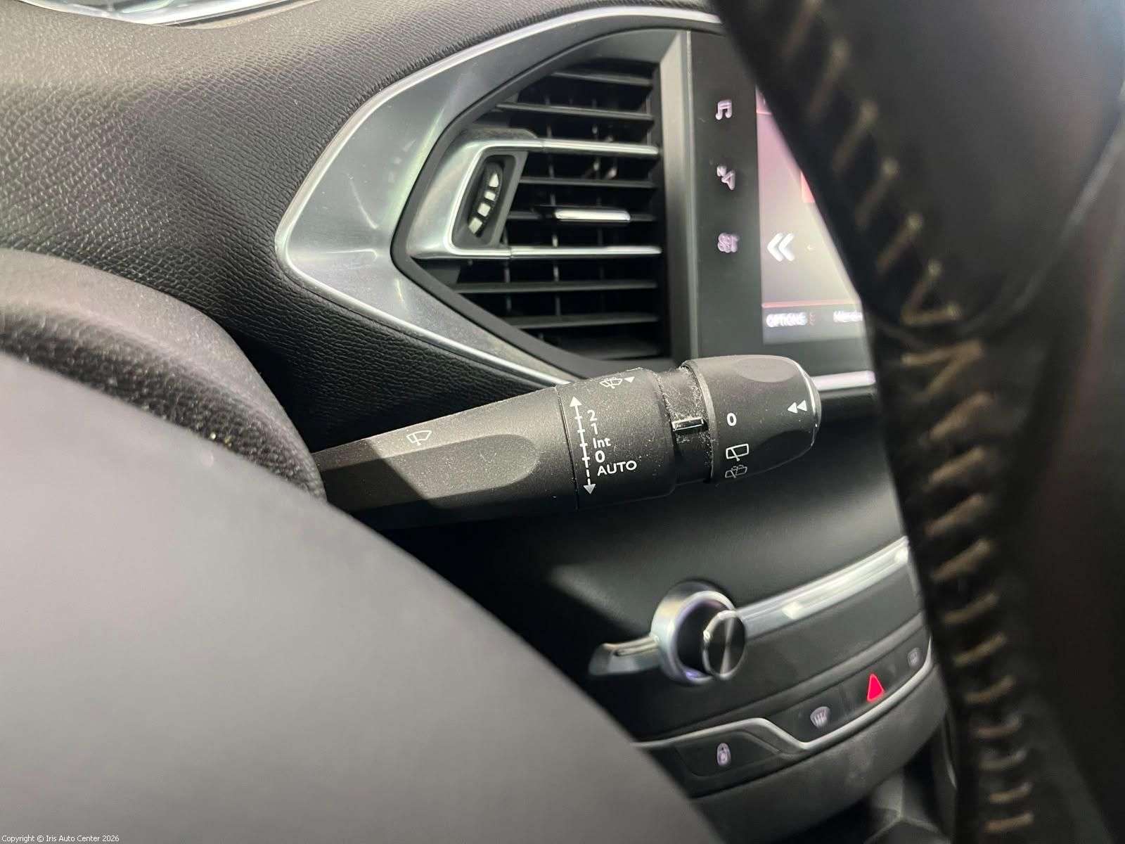 Peugeot 308 SW 1.6 BLUEHDI EAT6 | CARPLAY | KEYLESS