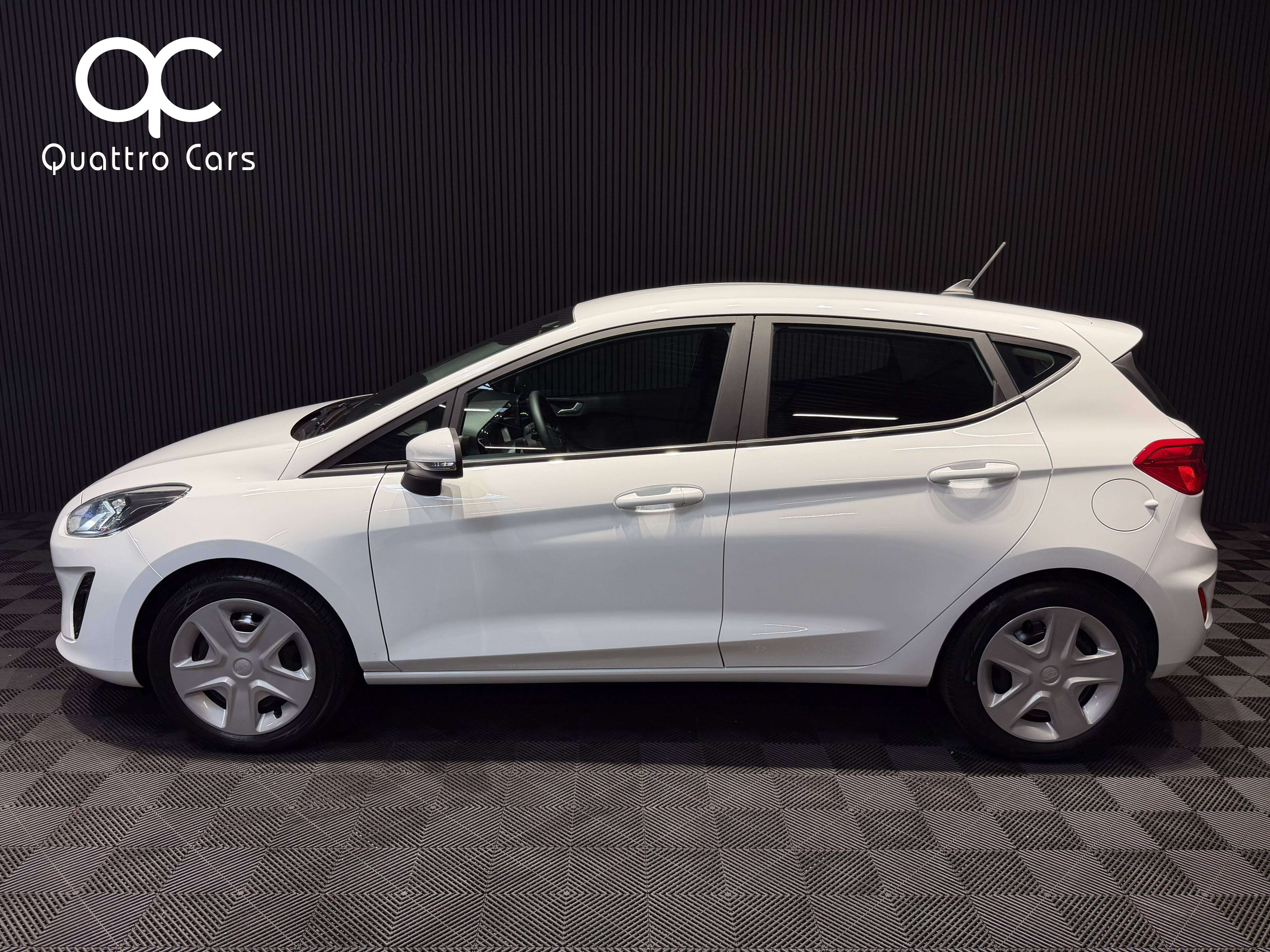 Ford Fiesta 1.1i / Car play / Bluetooth / Clim / 1ere Main
