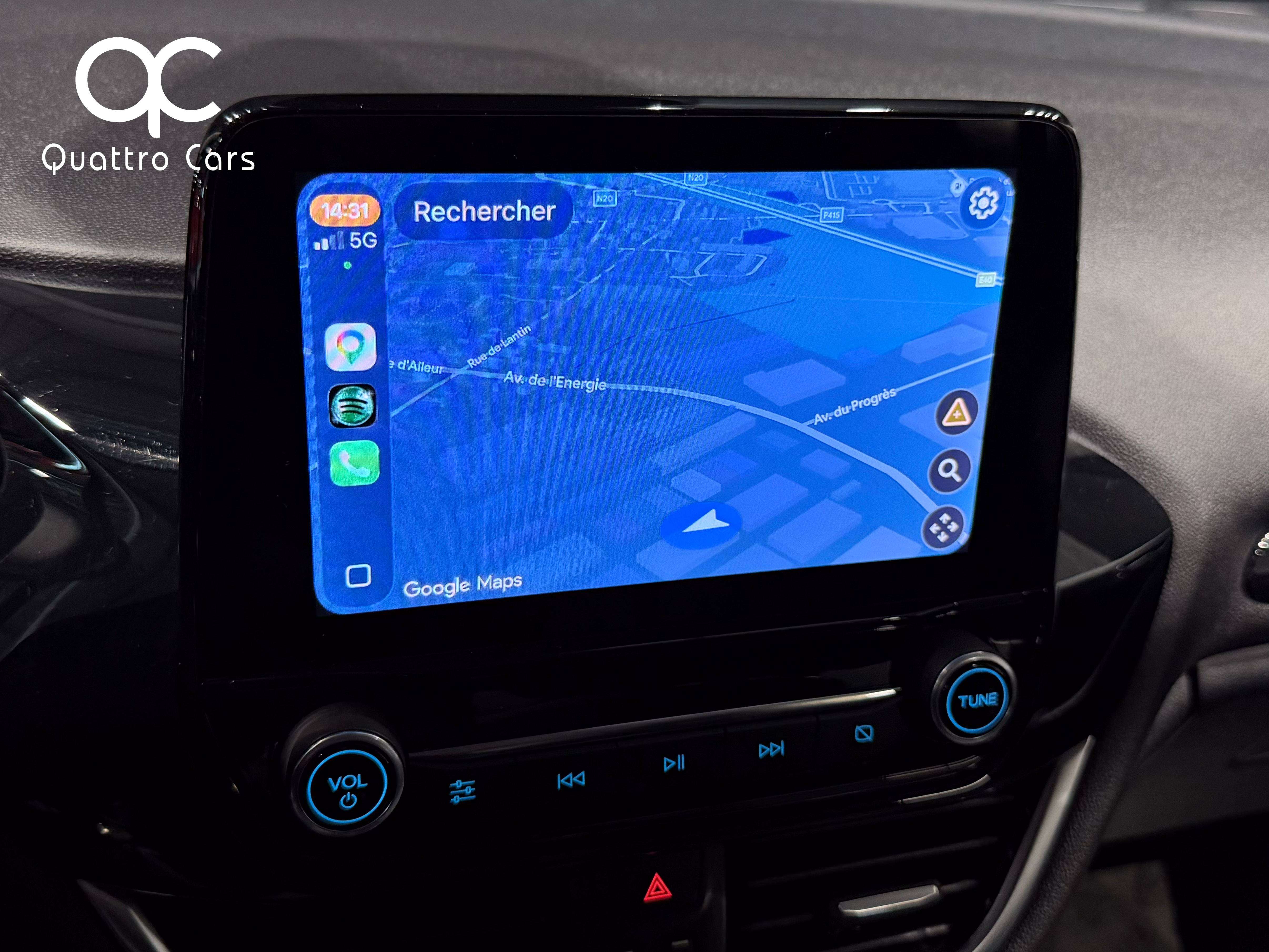 Ford Fiesta 1.1i / Car play / Bluetooth / Clim / 1ere Main