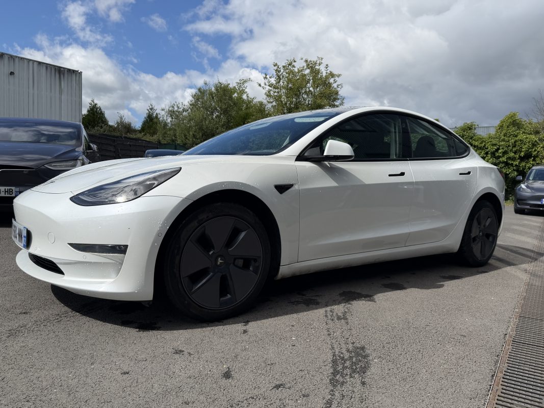Tesla Model 3 DUAL MOTOR AWD GRANDE AUTONOMIE