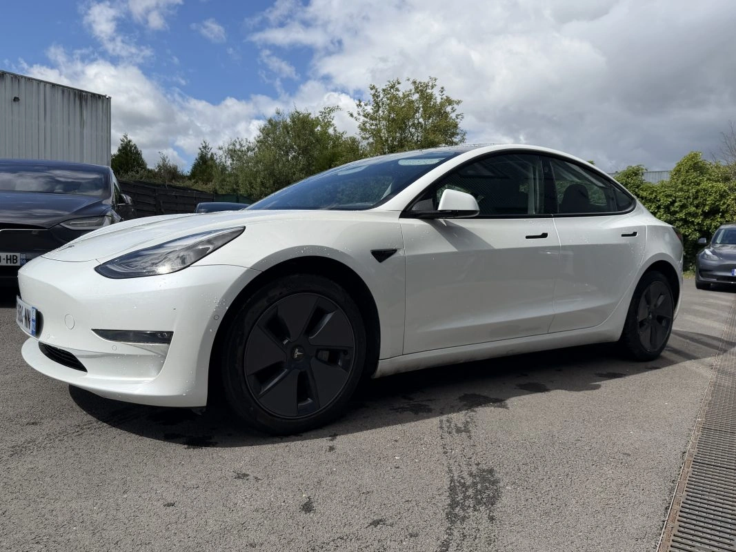 Tesla Model 3 DUAL MOTOR AWD GRANDE AUTONOMIE