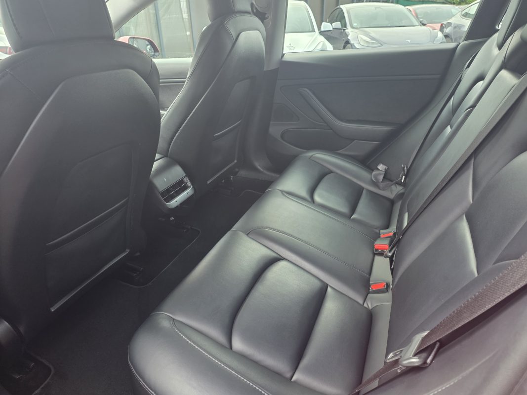 Tesla Model 3 DUAL MOTOR AWD GRANDE AUTONOMIE