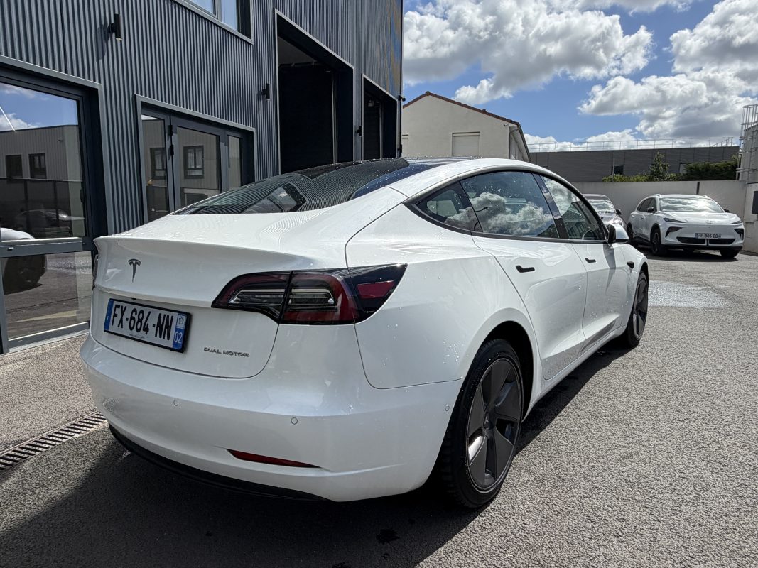 Tesla Model 3 DUAL MOTOR AWD GRANDE AUTONOMIE