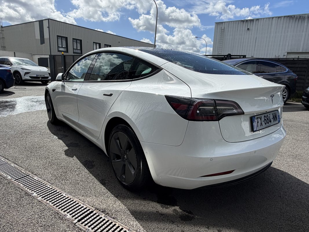 Tesla Model 3 DUAL MOTOR AWD GRANDE AUTONOMIE