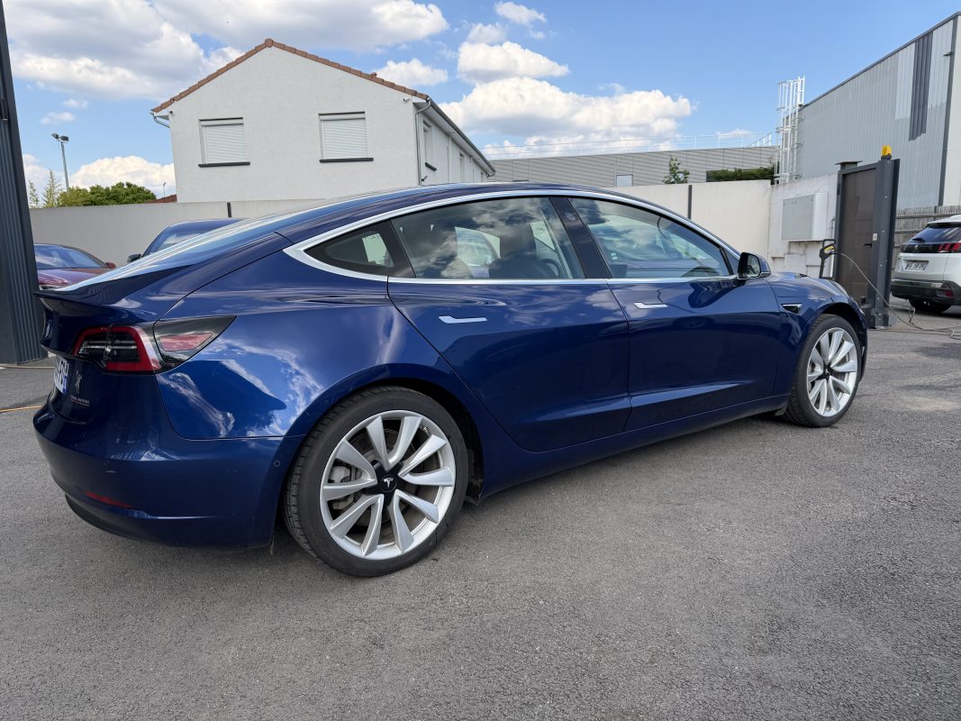 Tesla Model 3 Performance Dual Motor AWD