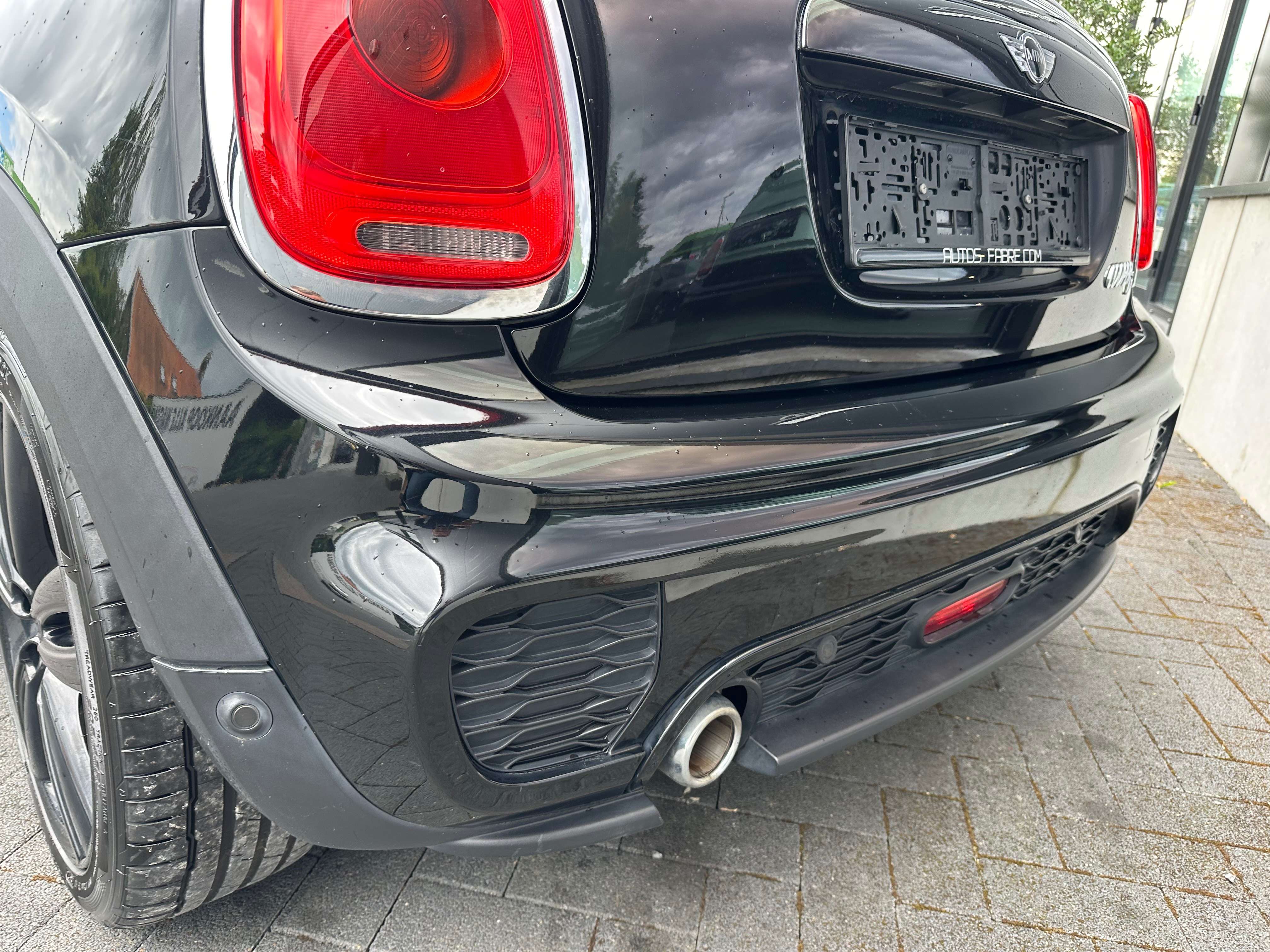 MINI Cooper D 15 D John Cooper Works Pack Interior & outside