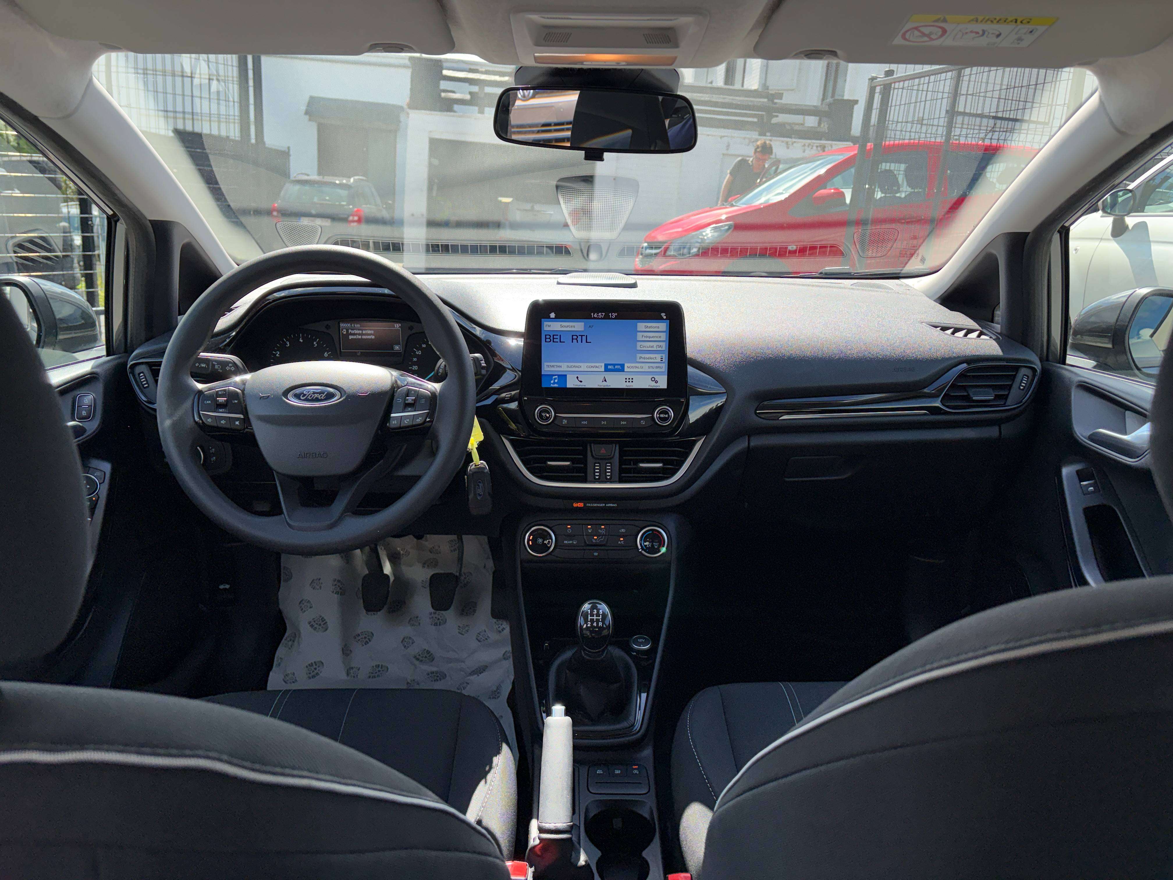 Ford Fiesta 1.1i Business Class - EU6 - GARANTIE 1AN -